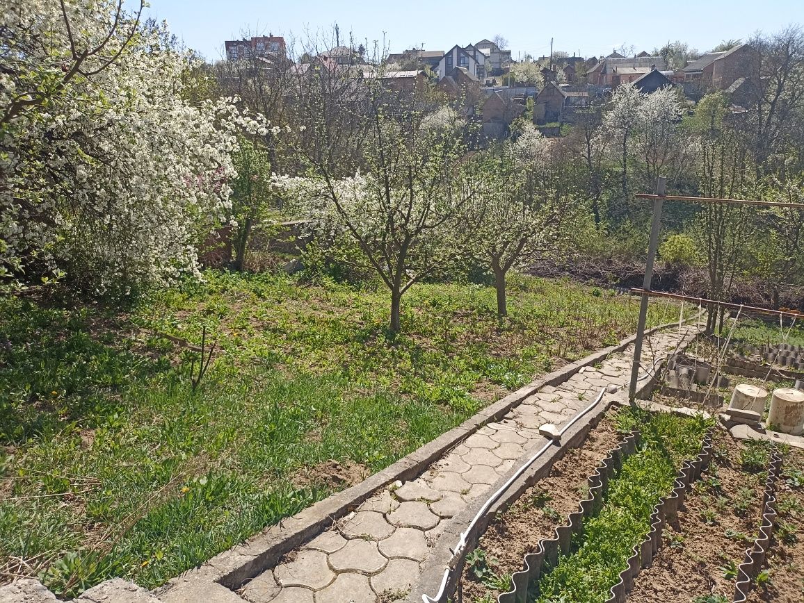 Обʼєкт нерухомості: 3 КІМ.  БУДИНОК ПЛОЩА – 95 м², ЦІНА – 80 000$, РАЙОН: Старе місто — HUBTRUST, Вінниця