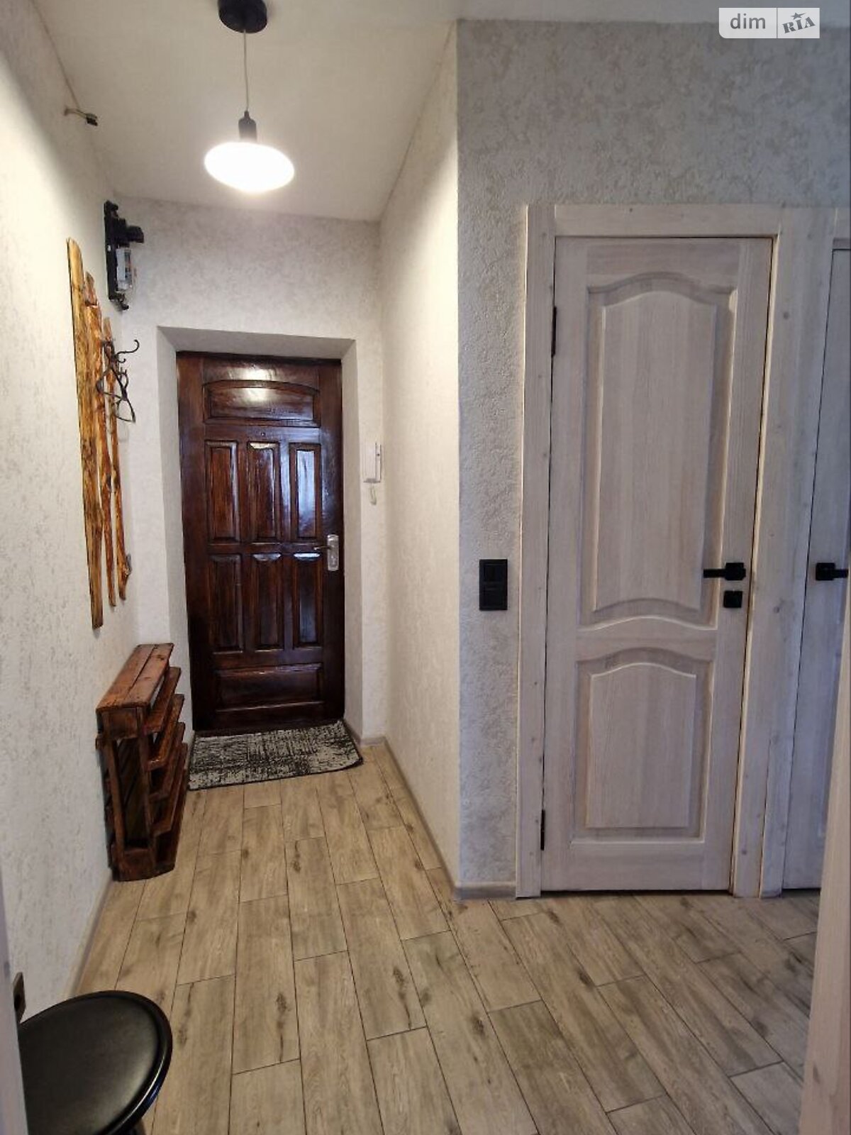 1 КІМ. КВАРТИРА, ПЛОЩА - 42.5 м², ЦІНА - 13 500 $
, вул. Пирогова