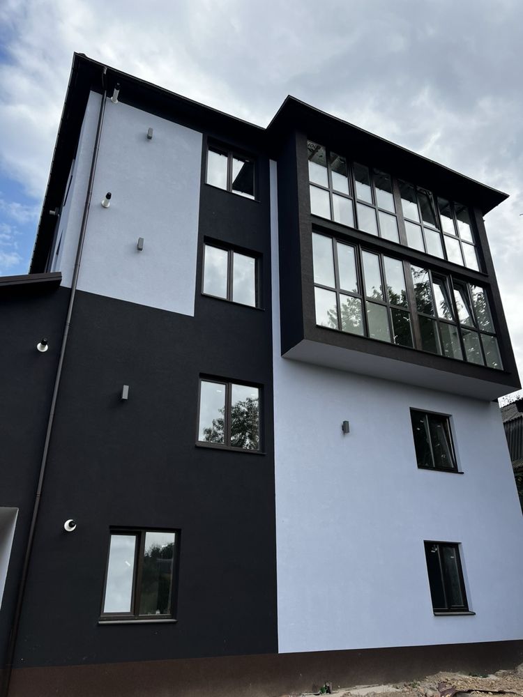 1 КІМ. КВАРТИРА, ПЛОЩА - 18 м², ЦІНА - 21 000 $

