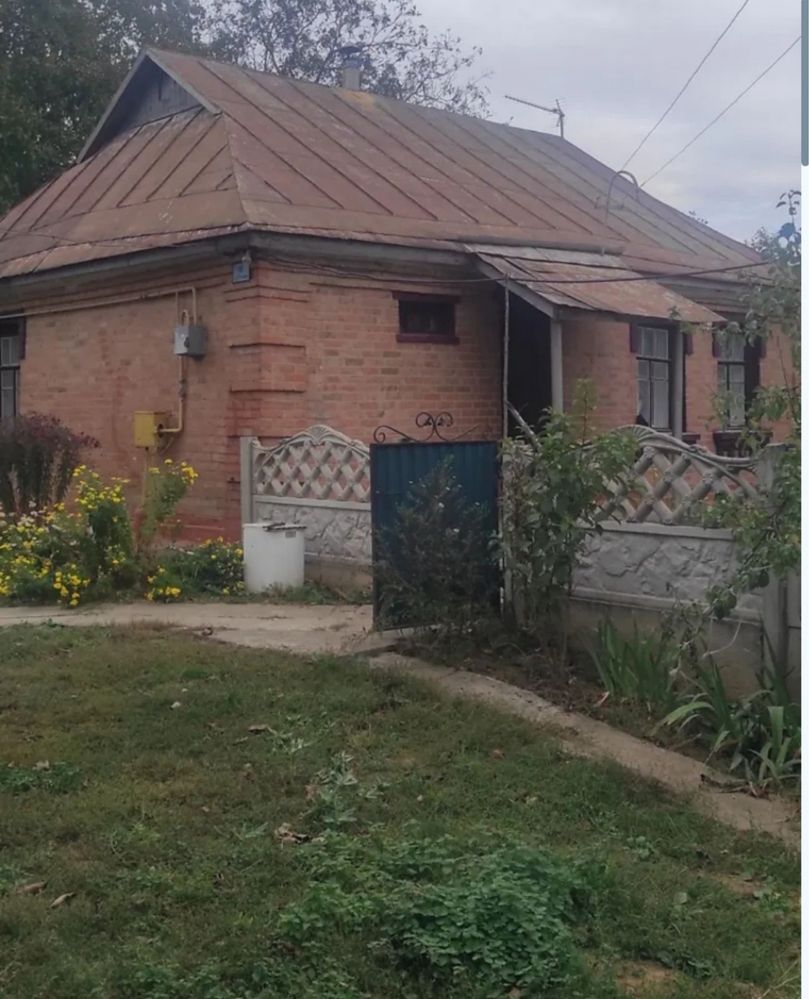 3 КІМ.  БУДИНОК ПЛОЩА – 50 м², ЦІНА – 28 000$, РАЙОН: Хижинці
