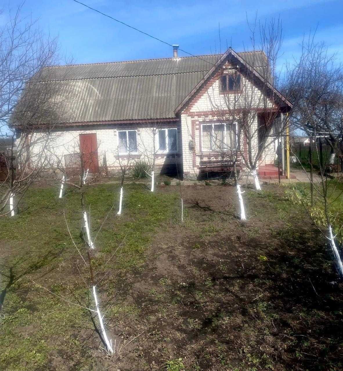 3 КІМ. БУДИНОК, ПЛОЩА - 80 м², ЦІНА - 14 000 $
