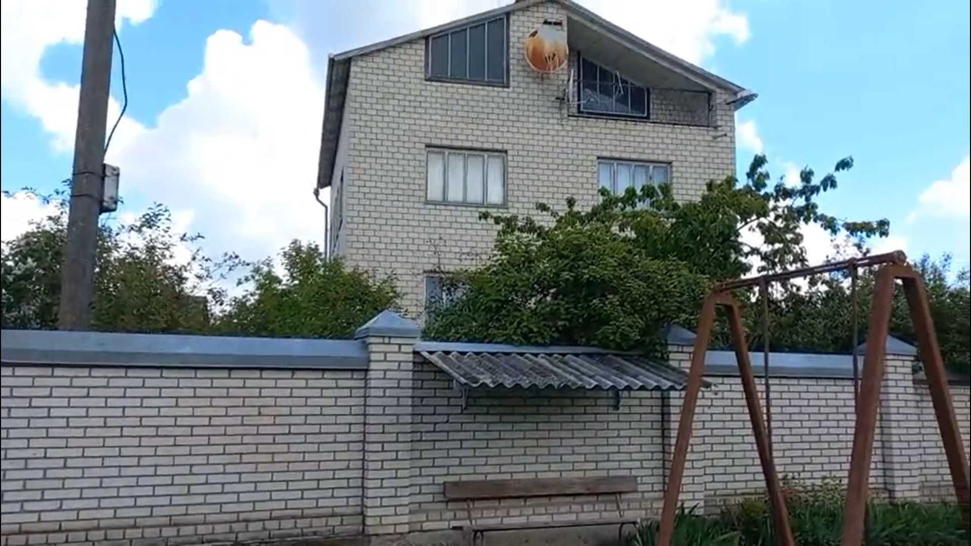 4 КІМ. БУДИНОК, ПЛОЩА - 340 м², ЦІНА - 80 000 $
