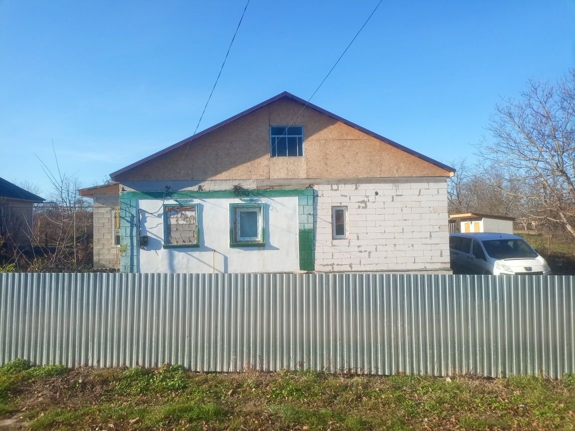 8 КІМ. БУДИНОК, ПЛОЩА - 92 м², ЦІНА - 22 300 $
