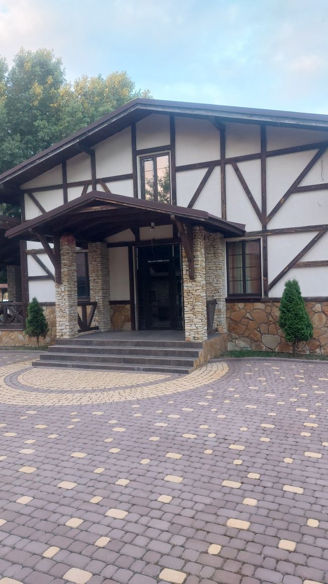 Обʼєкт нерухомості: ПЛОЩА - 450 м², ЦІНА - 280 000 $
 — HUBTRUST, Вінниця