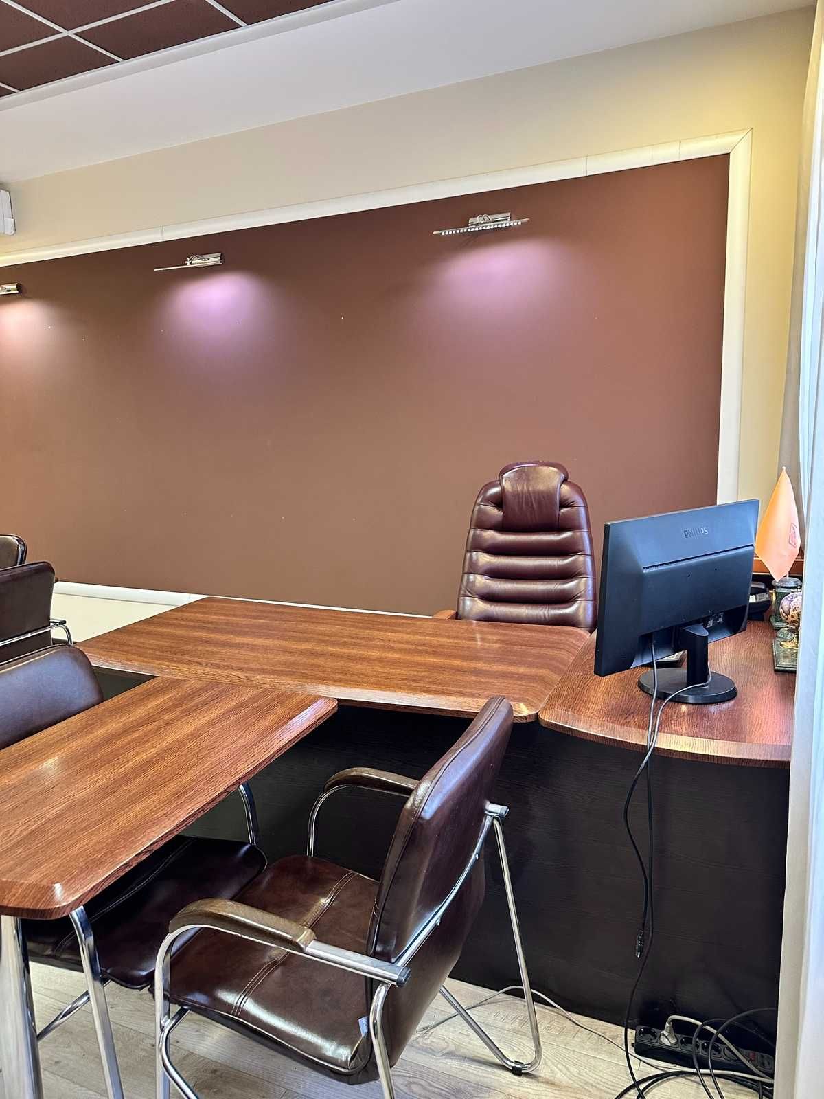 Обʼєкт нерухомості: ПЛОЩА - 165 м², ЦІНА - 860 $
 — HUBTRUST, Вінниця