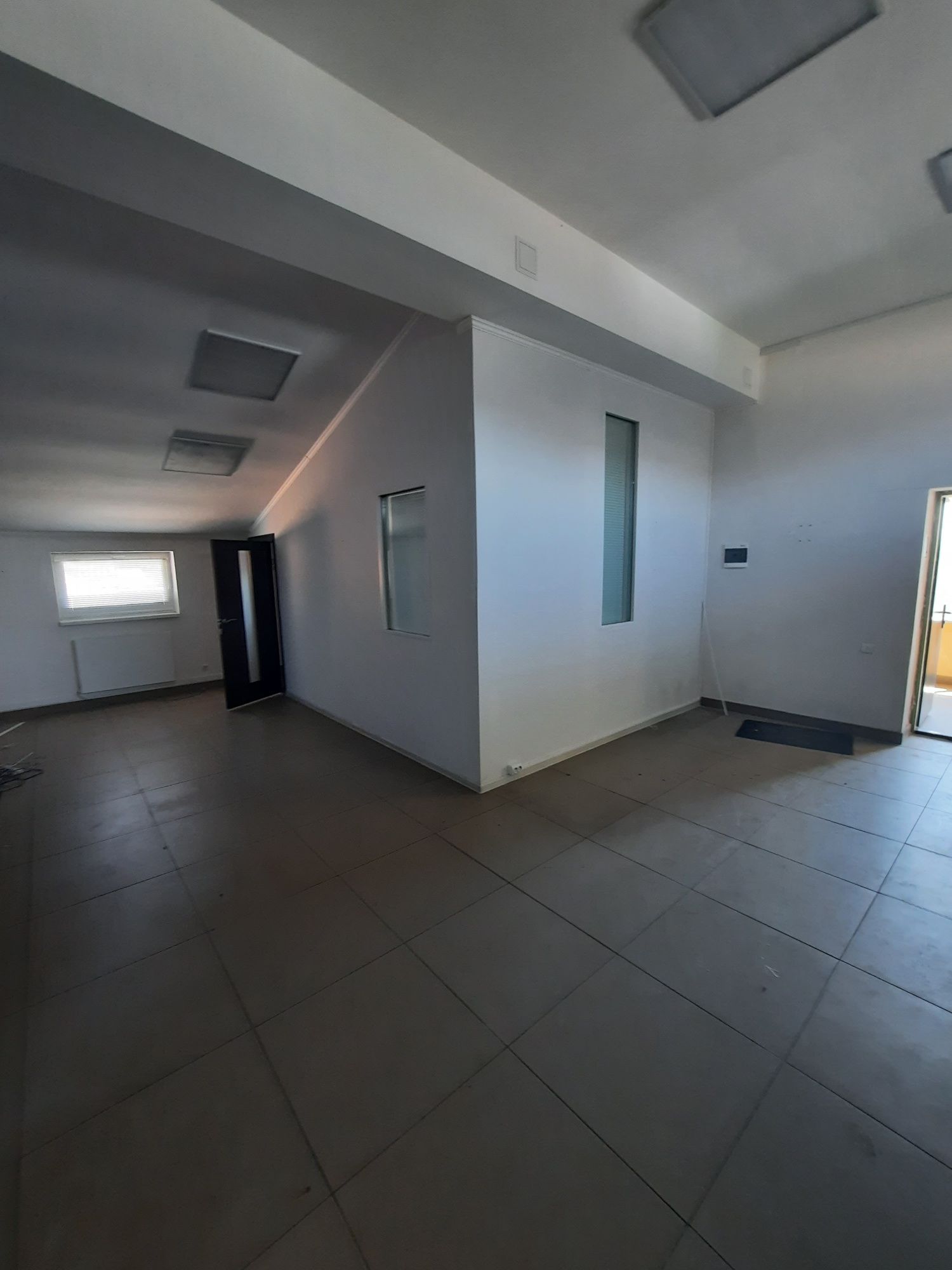 Обʼєкт нерухомості: ПЛОЩА - 225 м², ЦІНА - 1 451 $
 — HUBTRUST, Вінниця