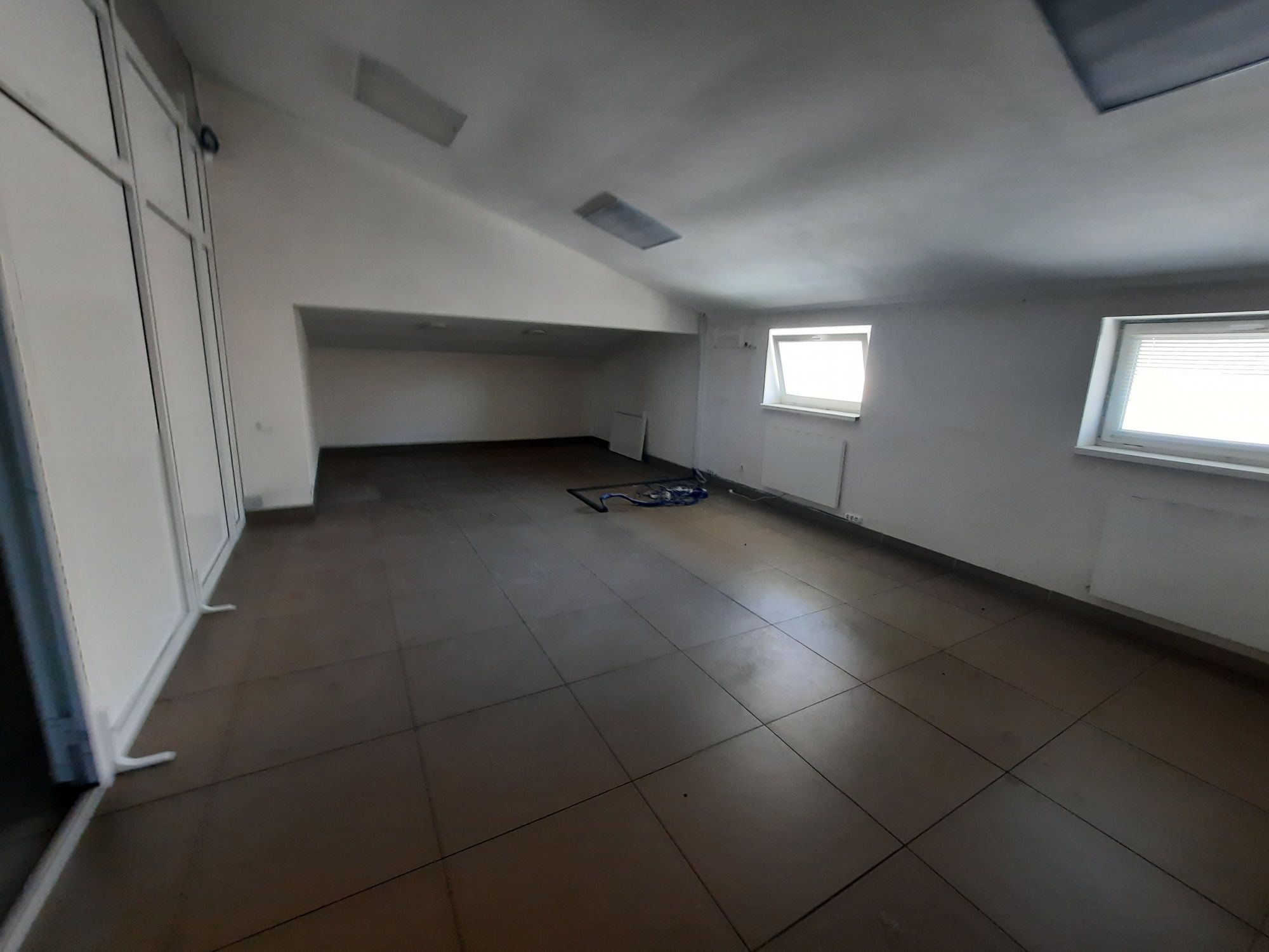 Обʼєкт нерухомості: ПЛОЩА - 225 м², ЦІНА - 1 451 $
 — HUBTRUST, Вінниця