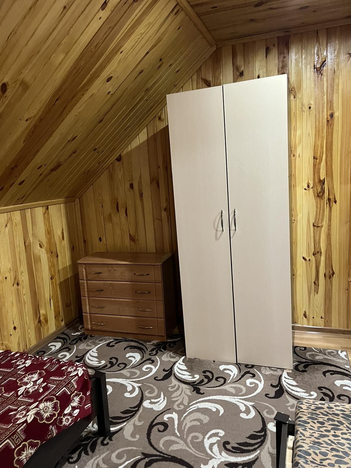 КІМНАТА, ПЛОЩА - 16 м², ЦІНА - 95 $
