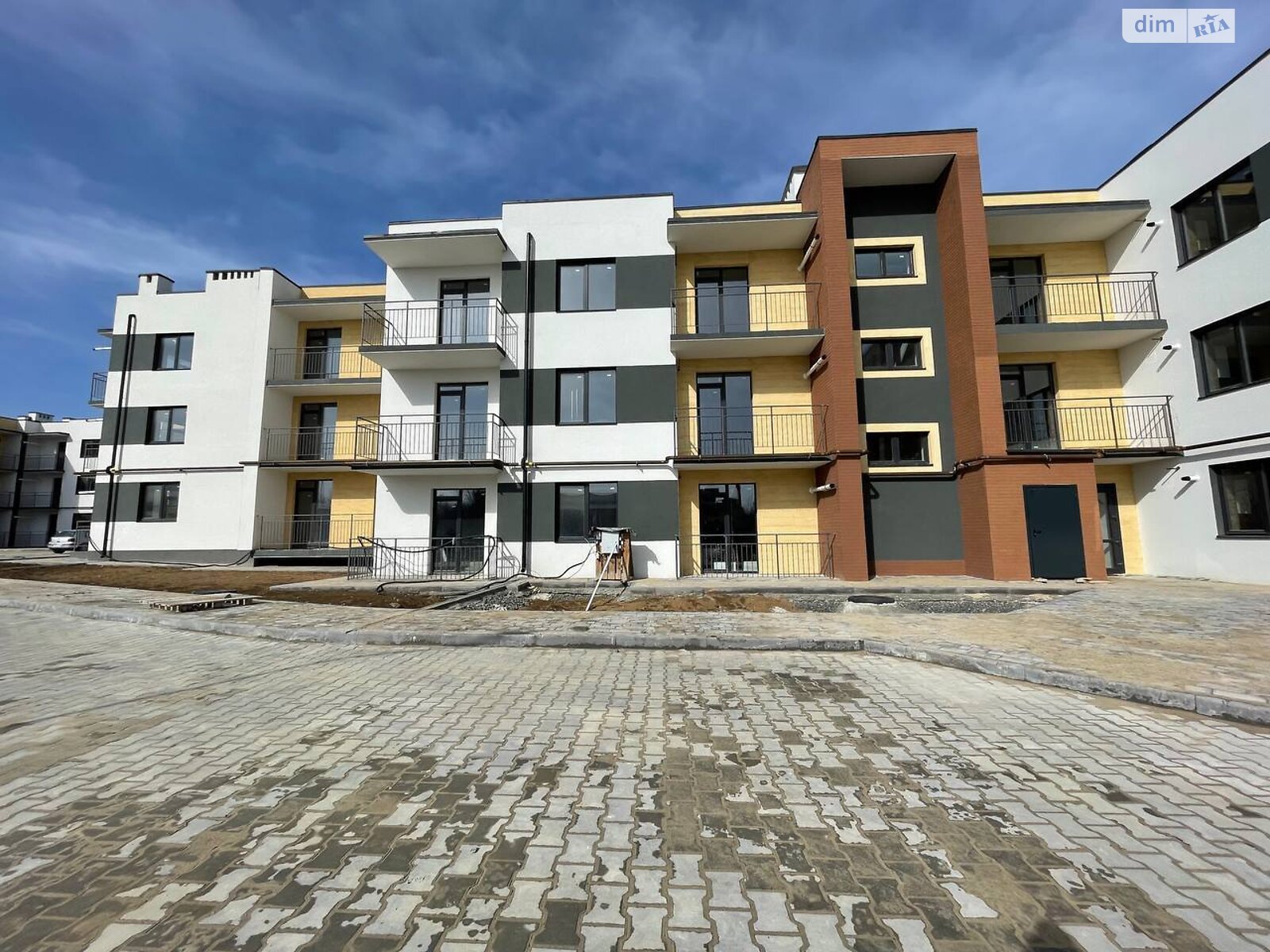 Обʼєкт нерухомості: 1 КІМ. КВАРТИРА, ПЛОЩА - 45.46 м², ЦІНА - 44 713 $
, 4-й пров. Леоніда Каденюка(Комарова) — HUBTRUST, Вінниця