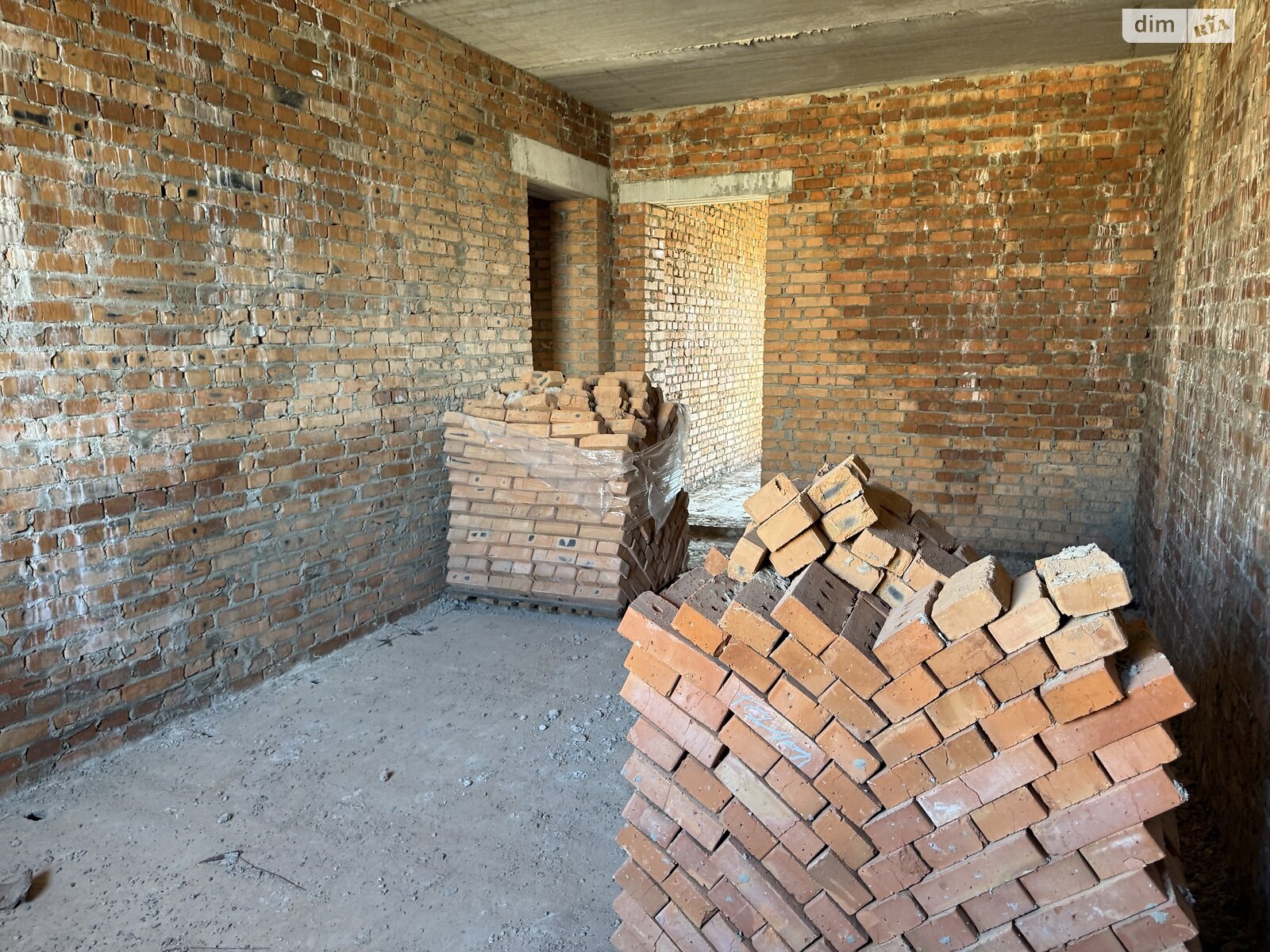Обʼєкт нерухомості: 1 КІМ. КВАРТИРА, ПЛОЩА - 33.2 м², ЦІНА - 31 540 $
, вул. Загребельного — HUBTRUST, Вінниця