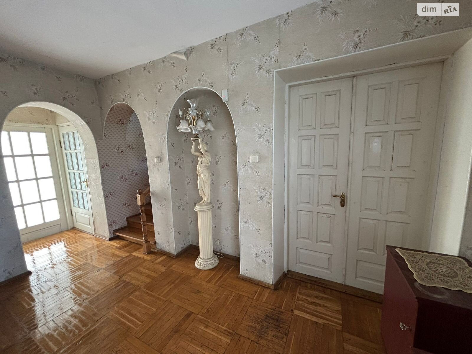 Обʼєкт нерухомості: 4 КІМ. БУДИНОК, ПЛОЩА - 340 м², ЦІНА - 80 000 $
, вул. Соломії Крушельницької(Некрасова) — HUBTRUST, Вінниця