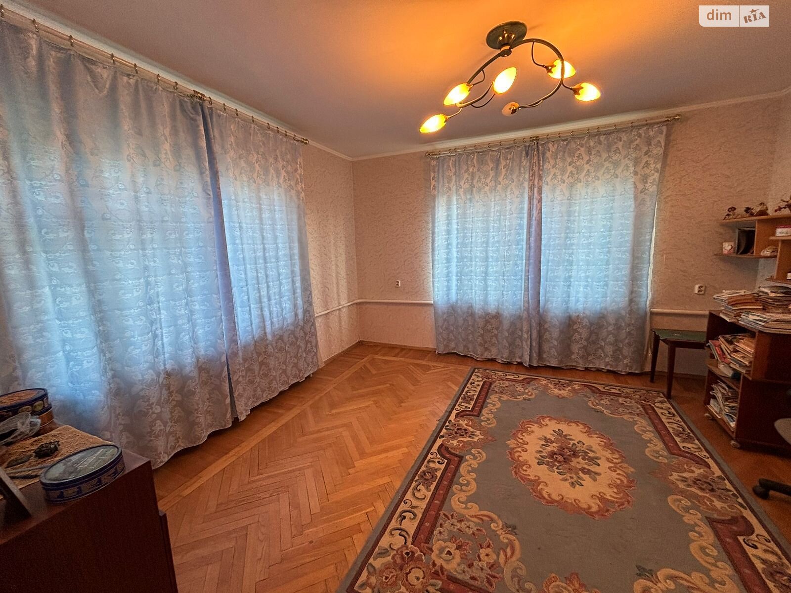 Обʼєкт нерухомості: 4 КІМ. БУДИНОК, ПЛОЩА - 340 м², ЦІНА - 80 000 $
, вул. Соломії Крушельницької(Некрасова) — HUBTRUST, Вінниця