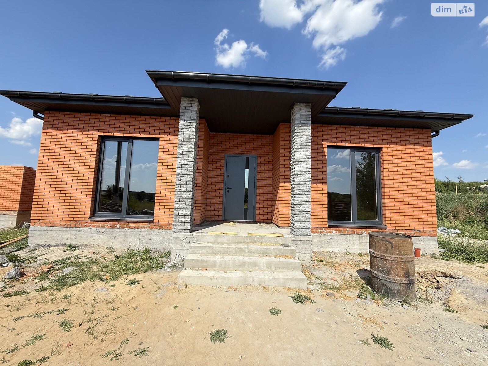 Обʼєкт нерухомості: 3 КІМ. БУДИНОК, ПЛОЩА - 100 м², ЦІНА - 83 000 $
, вул. Квітки Цісик — HUBTRUST, Вінниця