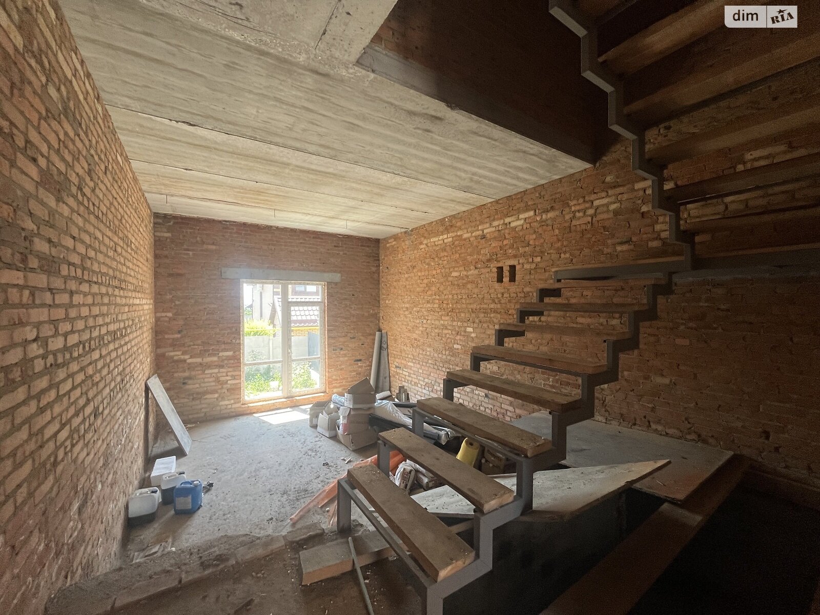 Обʼєкт нерухомості: 3 КІМ. ТАУНХАУС, ПЛОЩА - 130 м², ЦІНА - 73 000 $
, вул. Мирна — HUBTRUST, Вінниця