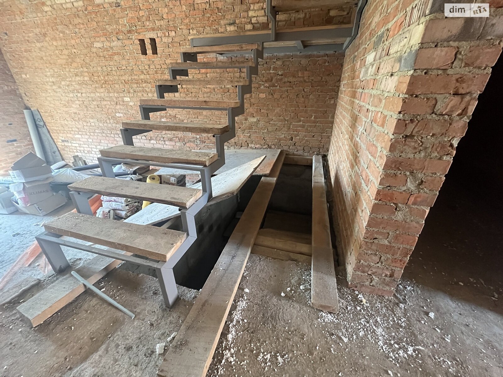 Обʼєкт нерухомості: 3 КІМ. ТАУНХАУС, ПЛОЩА - 130 м², ЦІНА - 73 000 $
, вул. Мирна — HUBTRUST, Вінниця