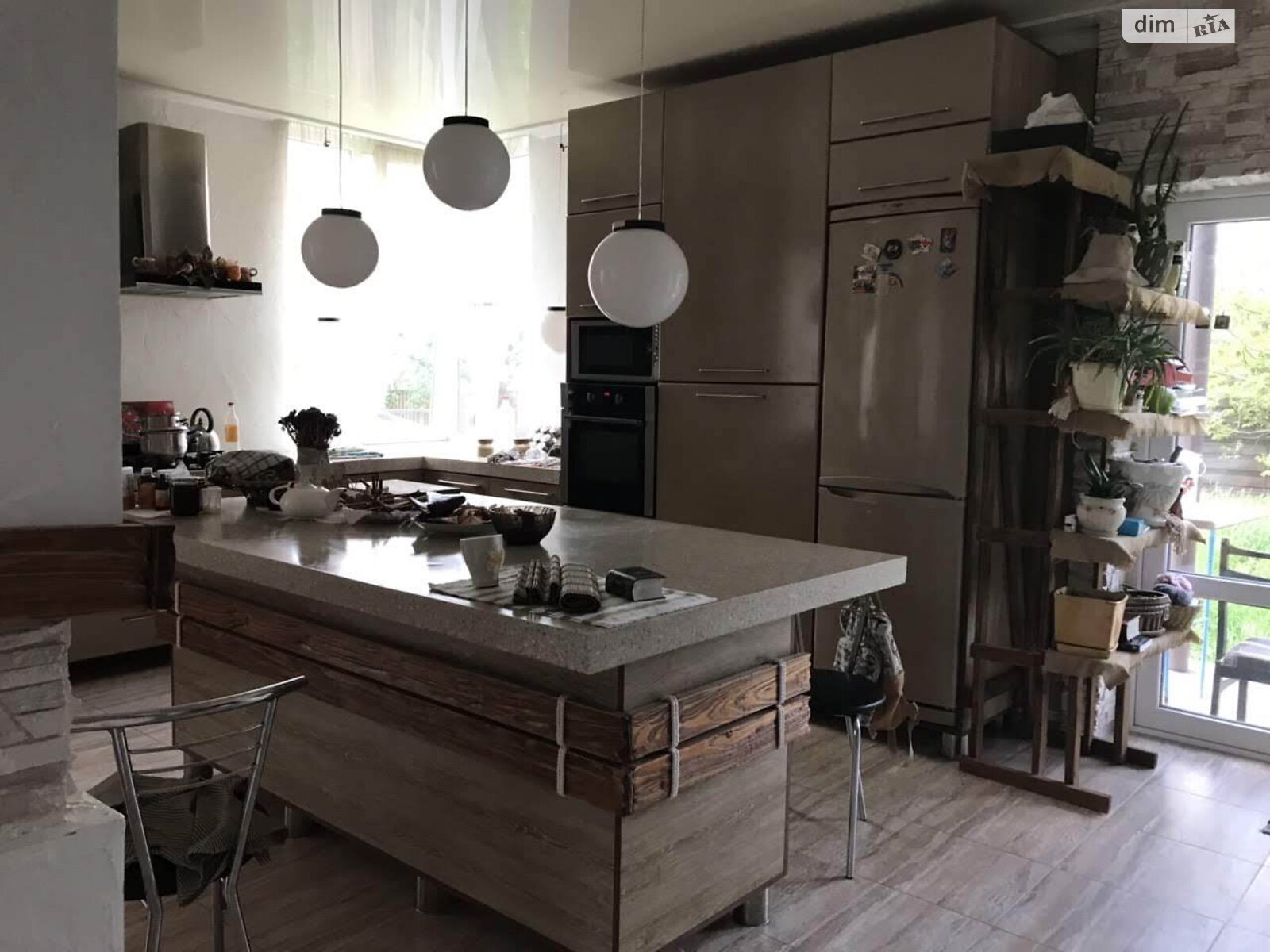 Обʼєкт нерухомості: 4 КІМ. БУДИНОК, ПЛОЩА - 220 м², ЦІНА - 1 000 $
, вул. Генерала Арабея — HUBTRUST, Вінниця