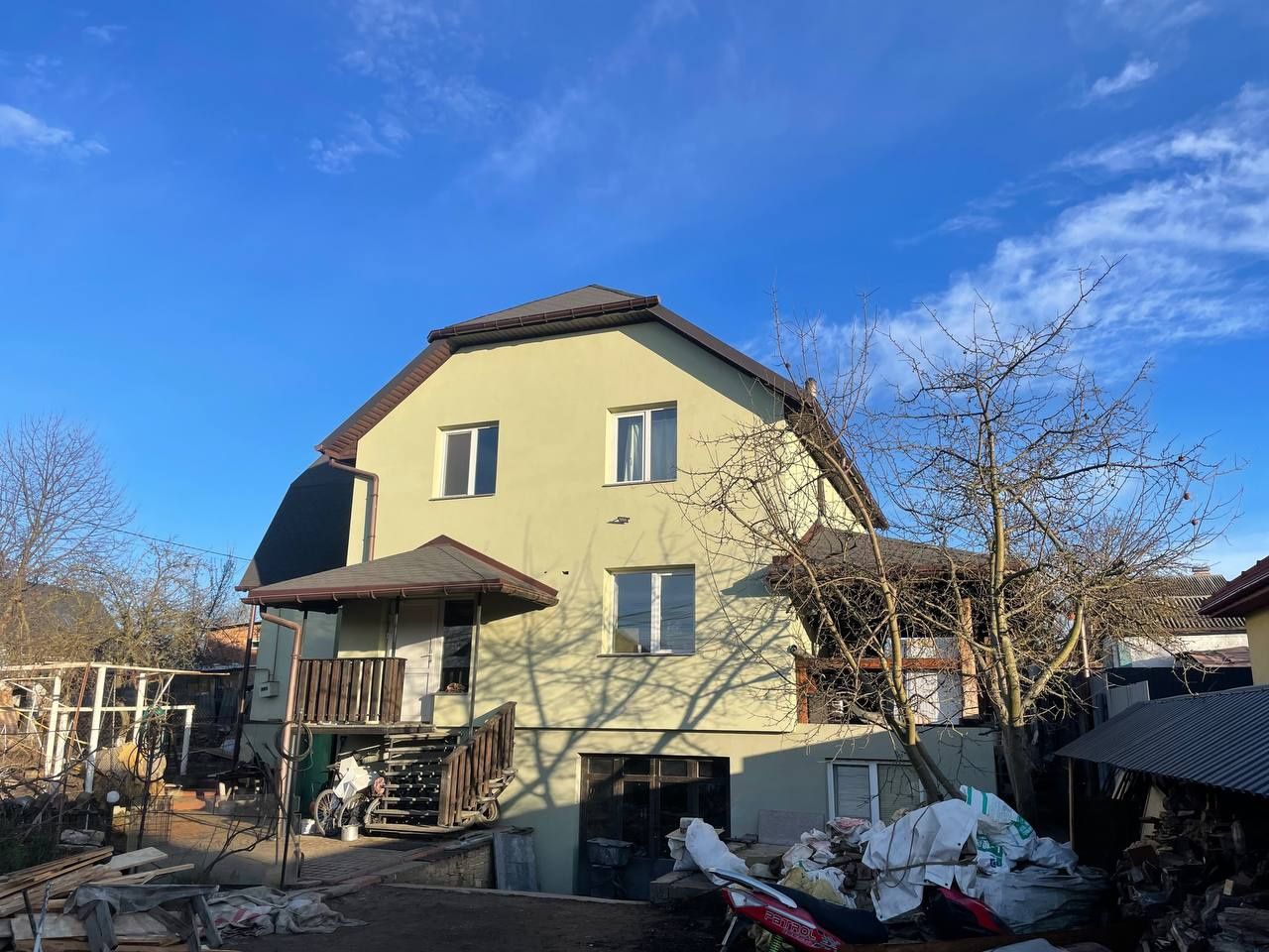 Обʼєкт нерухомості: 6 КІМ.  БУДИНОК ПЛОЩА – 186 м², ЦІНА – 148 000$, РАЙОН: Пирогово — HUBTRUST, Вінниця