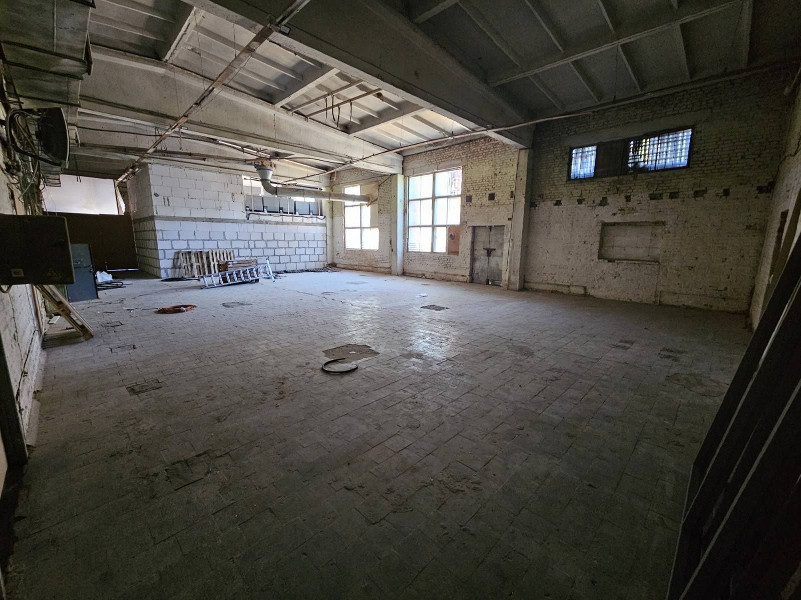 Обʼєкт нерухомості: ПЛОЩА - 250 м², ЦІНА - 897 $
 — HUBTRUST, Вінниця