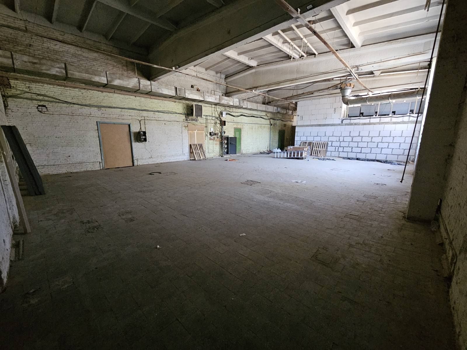Обʼєкт нерухомості: ПЛОЩА - 250 м², ЦІНА - 897 $
 — HUBTRUST, Вінниця