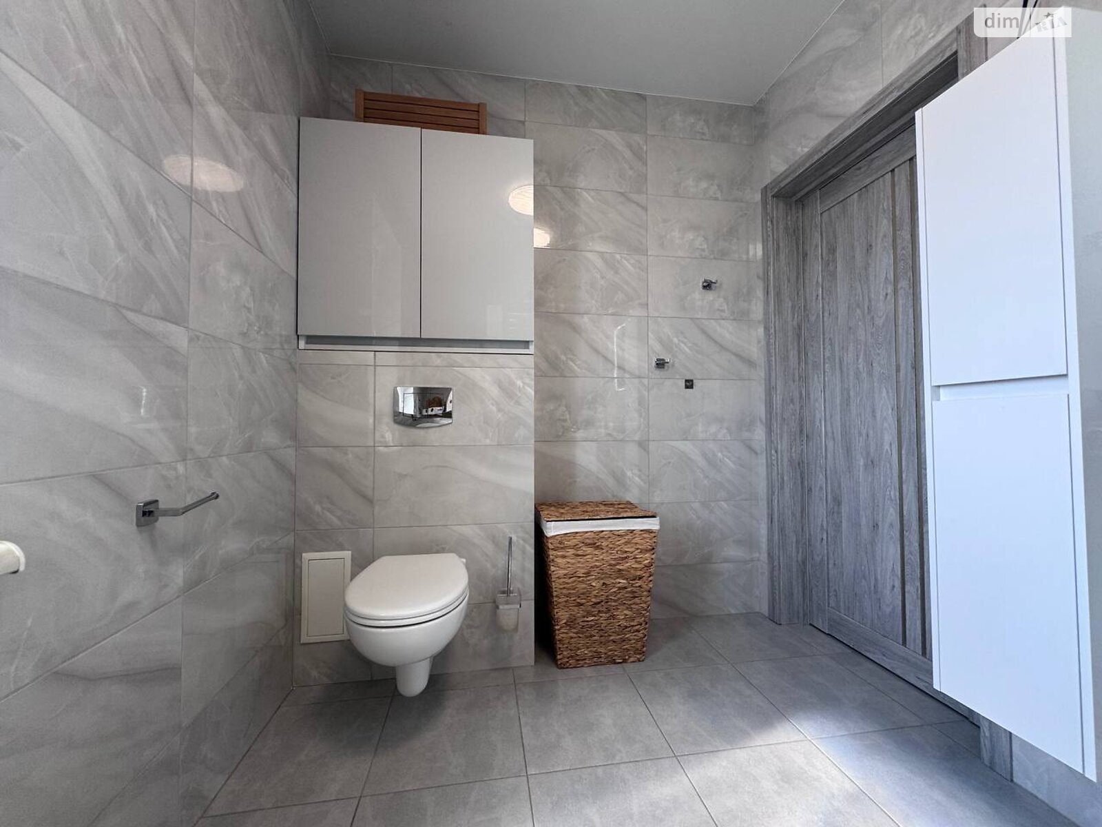 Обʼєкт нерухомості: 3 КІМ. КВАРТИРА, ПЛОЩА - 100 м², ЦІНА - 130 000 $
, пров. Затишний — HUBTRUST, Вінниця