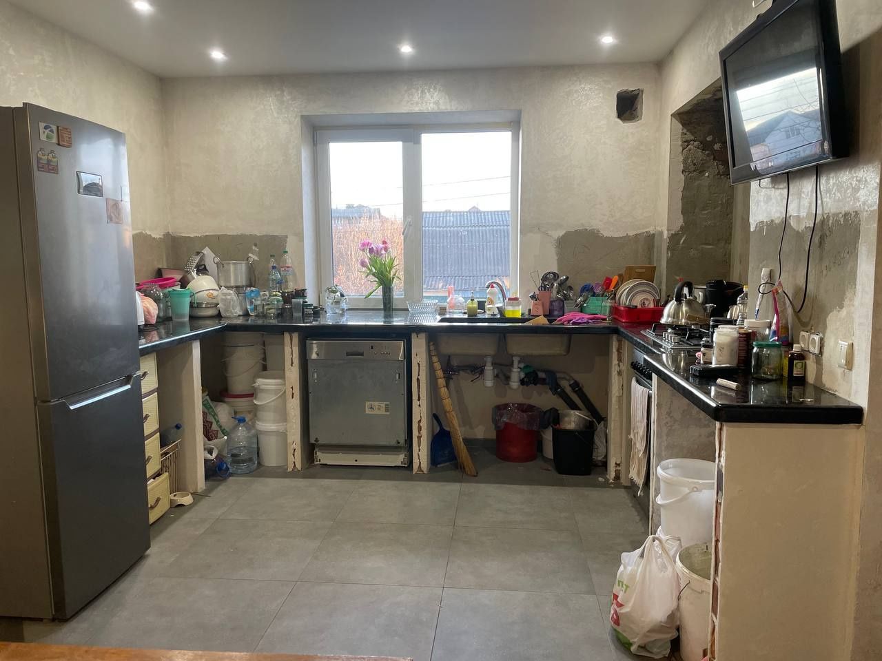 Обʼєкт нерухомості: 4 КІМ.  БУДИНОК ПЛОЩА – 186 м², ЦІНА – 148 000$, РАЙОН: Пирогово — HUBTRUST, Вінниця