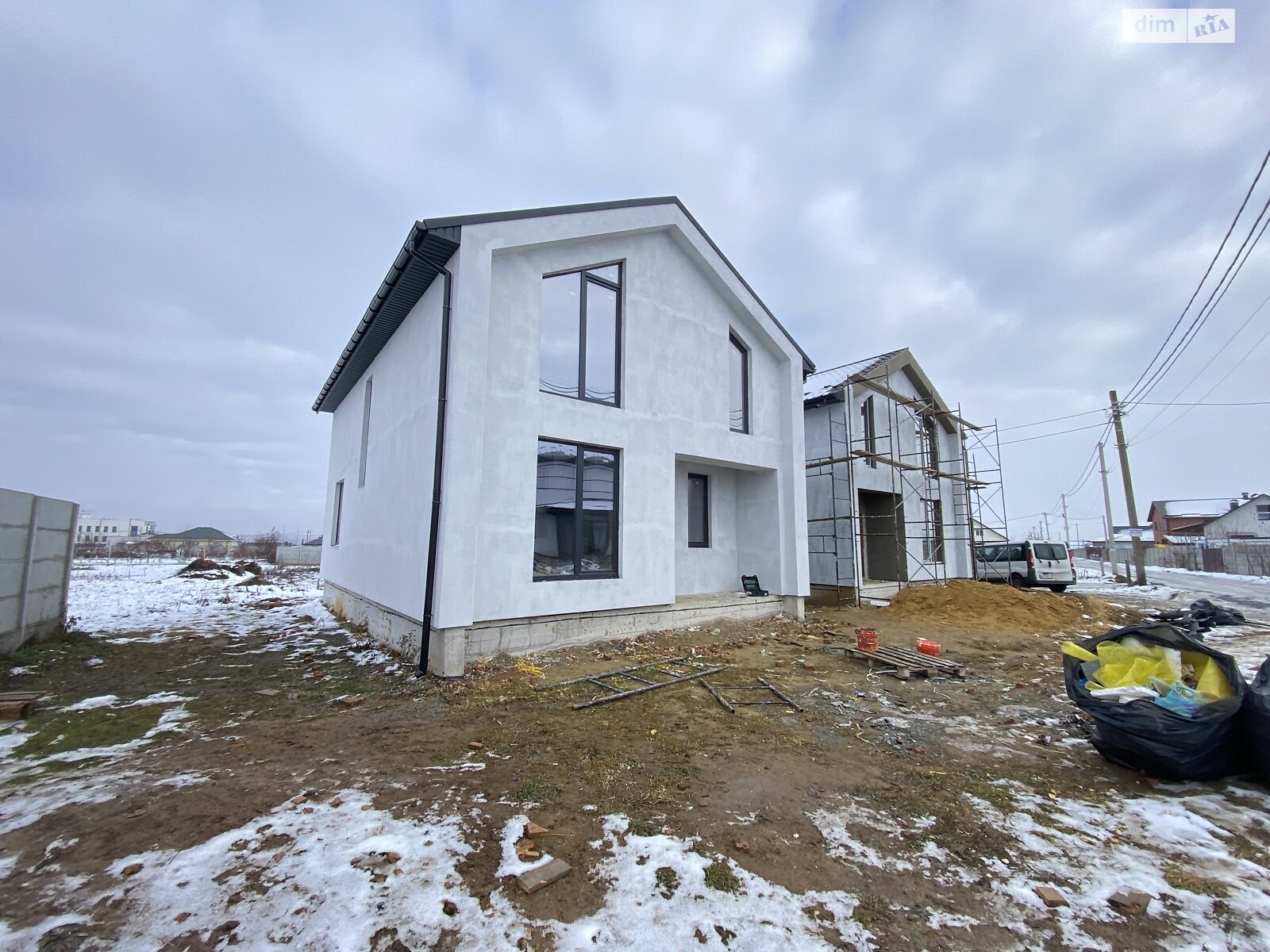4 КІМ. БУДИНОК, ПЛОЩА - 120 м², ЦІНА - 112 000 $
