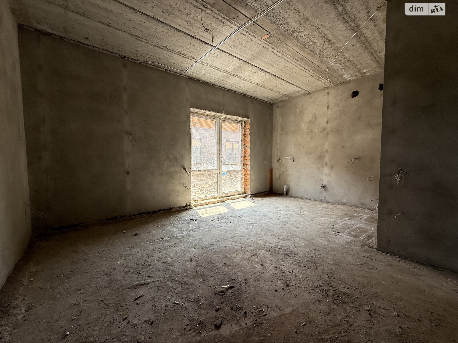 Обʼєкт нерухомості: 3 КІМ. ТАУНХАУС, ПЛОЩА - 90 м², ЦІНА - 59 000 $
, пров. Світлий — HUBTRUST, Вінниця