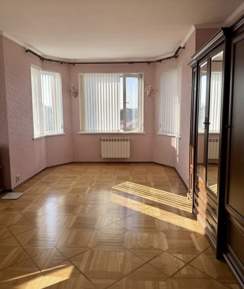Обʼєкт нерухомості: 6 КІМ. БУДИНОК, ПЛОЩА - 370 м², ЦІНА - 297 000 $
 — HUBTRUST, Вінниця
