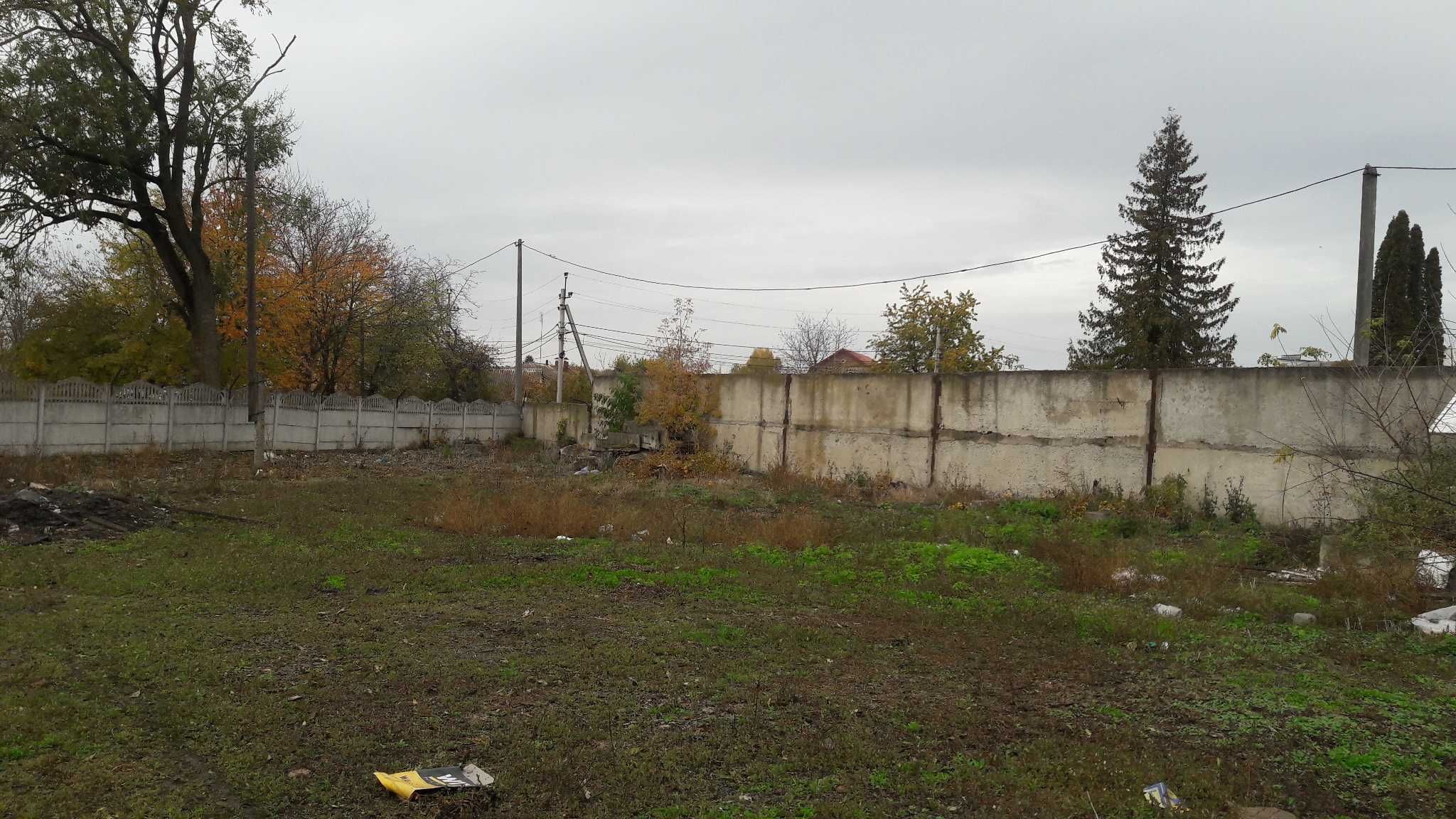 ПЛОЩА - 800 м², ЦІНА - 40 000 $
