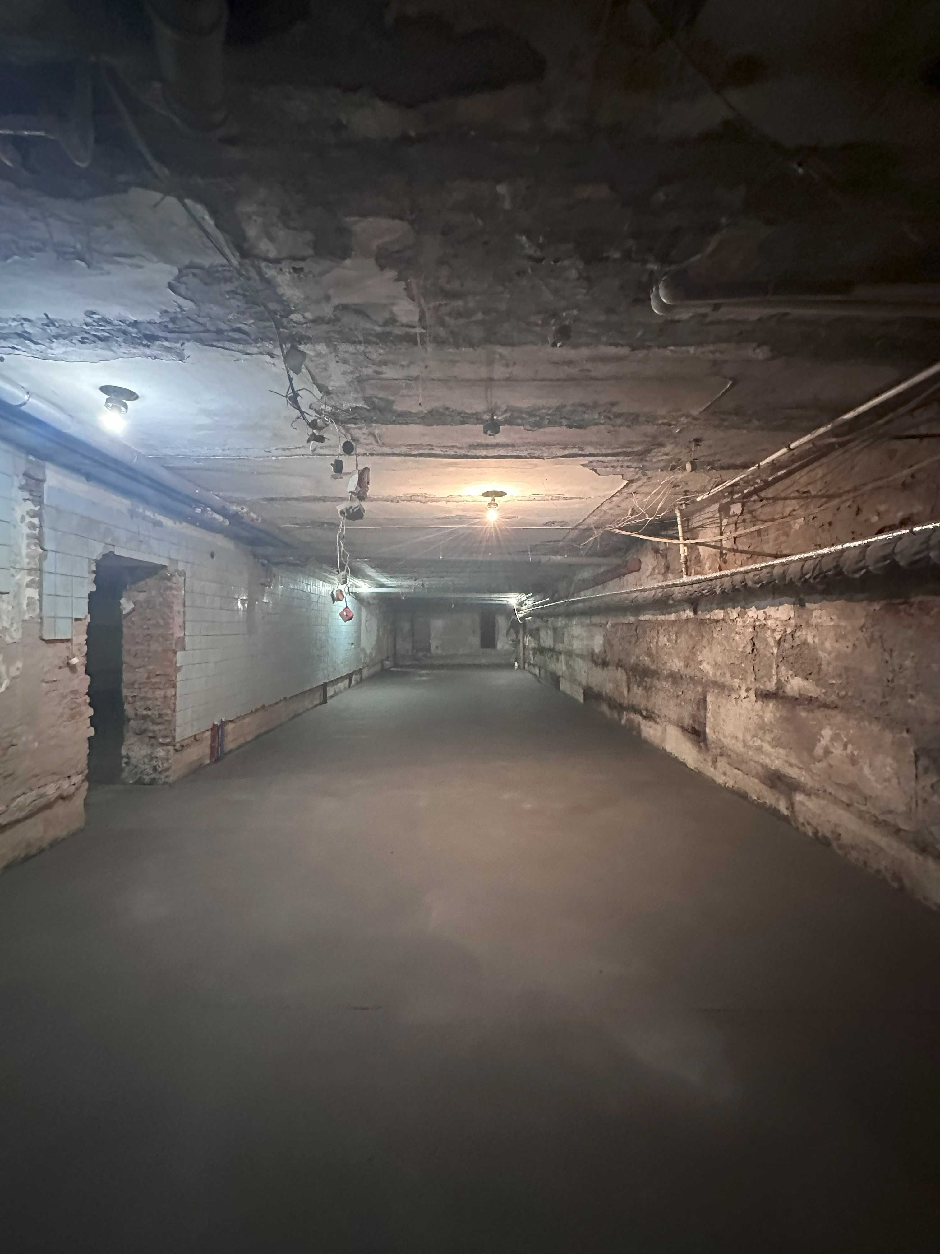 Обʼєкт нерухомості: ПЛОЩА - 300 м², ЦІНА - 2 000 $
 — HUBTRUST, Вінниця