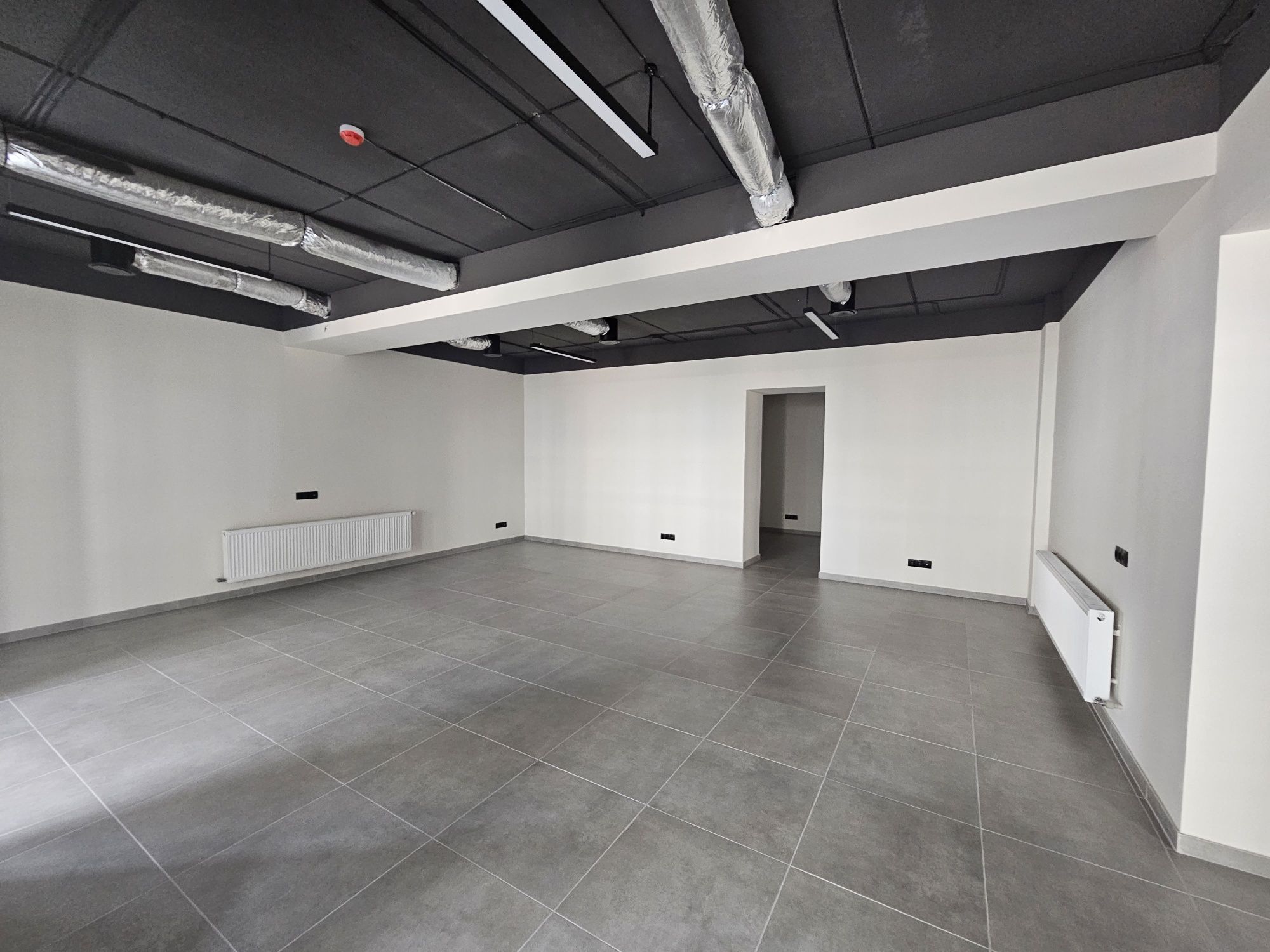 Обʼєкт нерухомості: ПЛОЩА - 1640 м², ЦІНА - 8 $
 — HUBTRUST, Вінниця