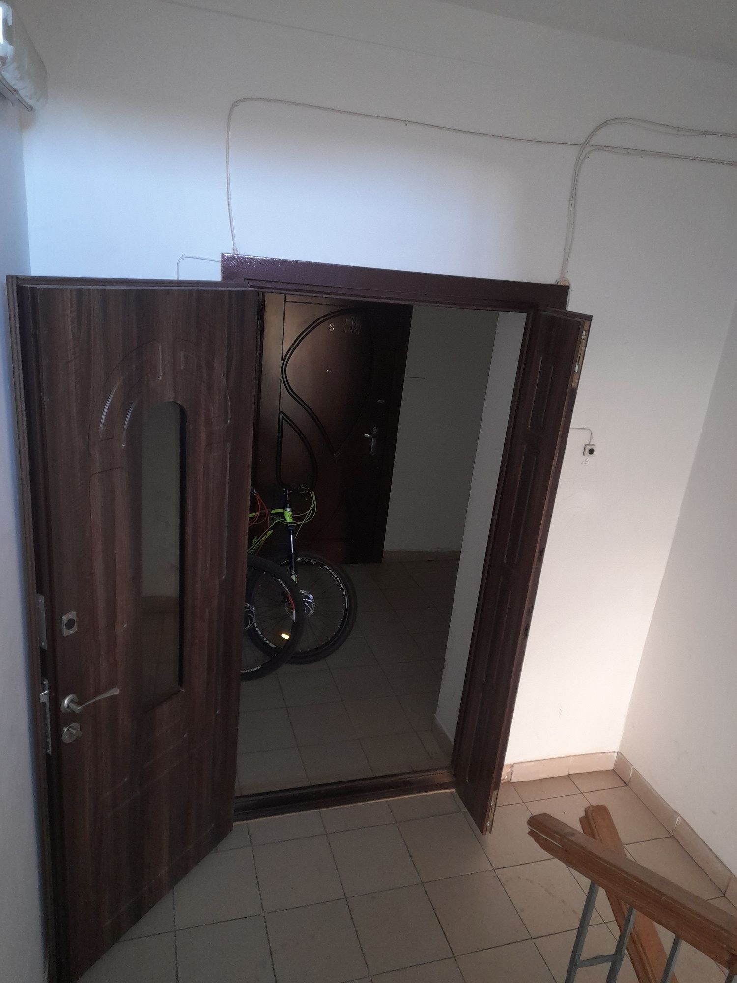 Обʼєкт нерухомості: 2 КІМ.  КВАРТИРА ПЛОЩА – 80 м², ЦІНА – 77 500$, РАЙОН: Тяжилів — HUBTRUST, Вінниця