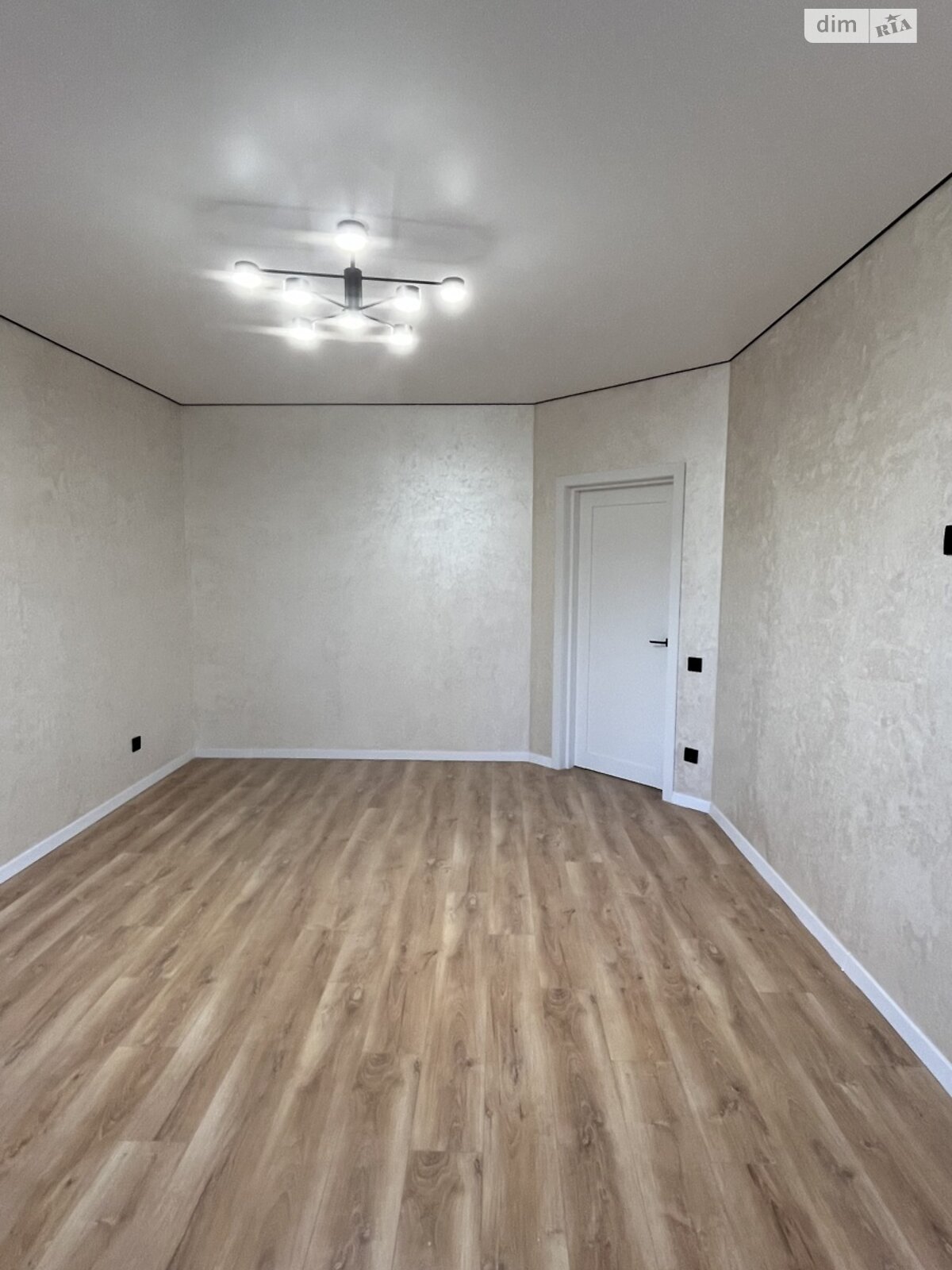 Обʼєкт нерухомості: 1 КІМ. КВАРТИРА, ПЛОЩА - 52 м², ЦІНА - 57 000 $
, вул. Шевченка — HUBTRUST, Вінниця