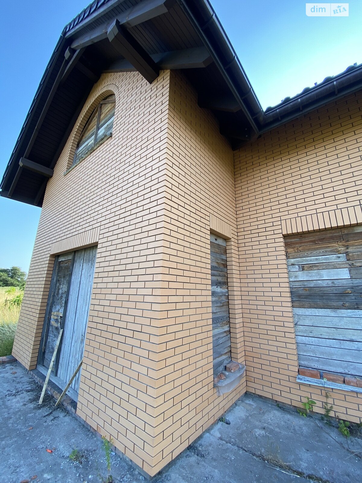 Обʼєкт нерухомості: 5 КІМ. БУДИНОК, ПЛОЩА - 178 м², ЦІНА - 150 000 $
 — HUBTRUST, Вінниця