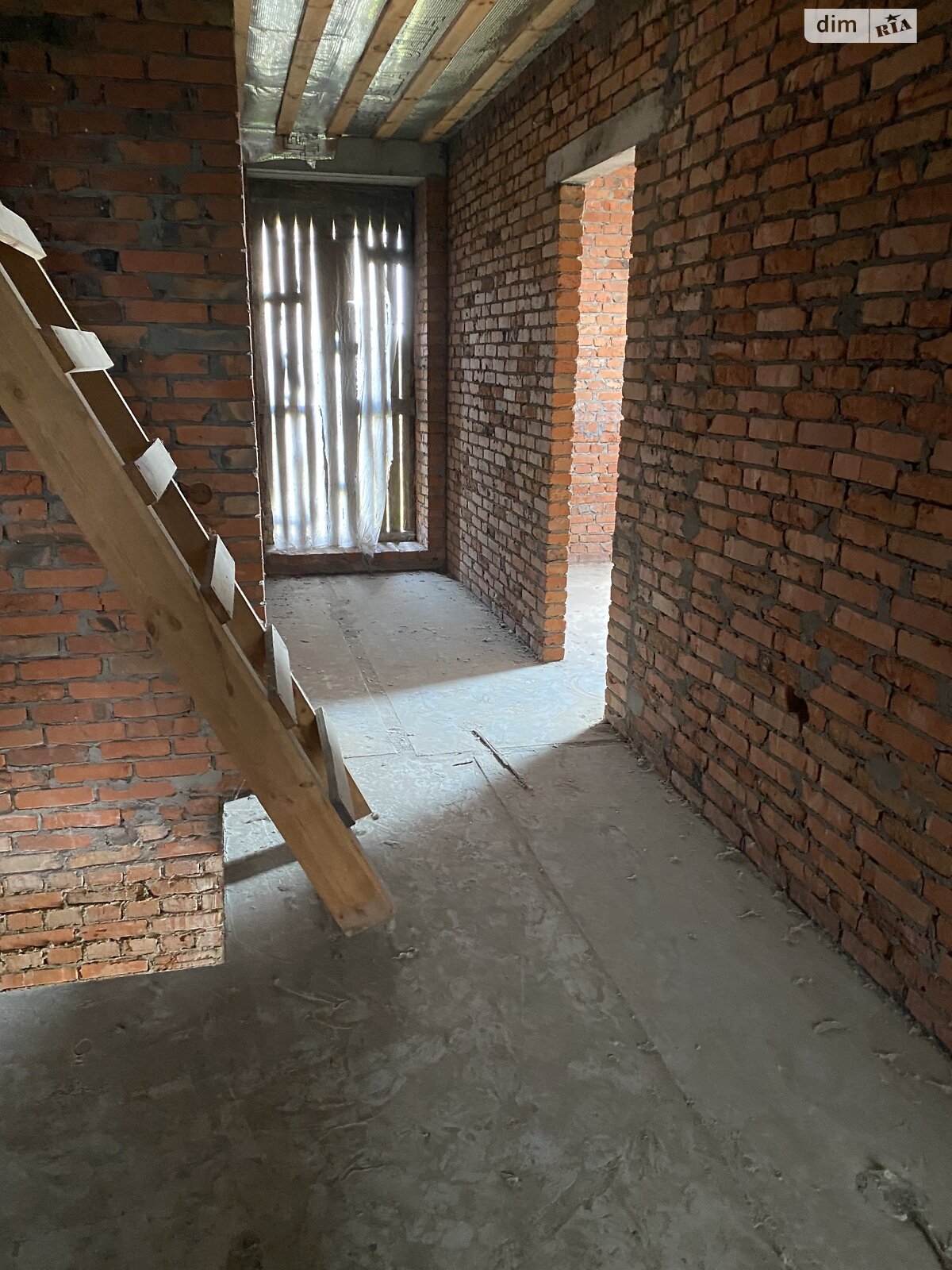 Обʼєкт нерухомості: 5 КІМ. БУДИНОК, ПЛОЩА - 178 м², ЦІНА - 150 000 $
 — HUBTRUST, Вінниця