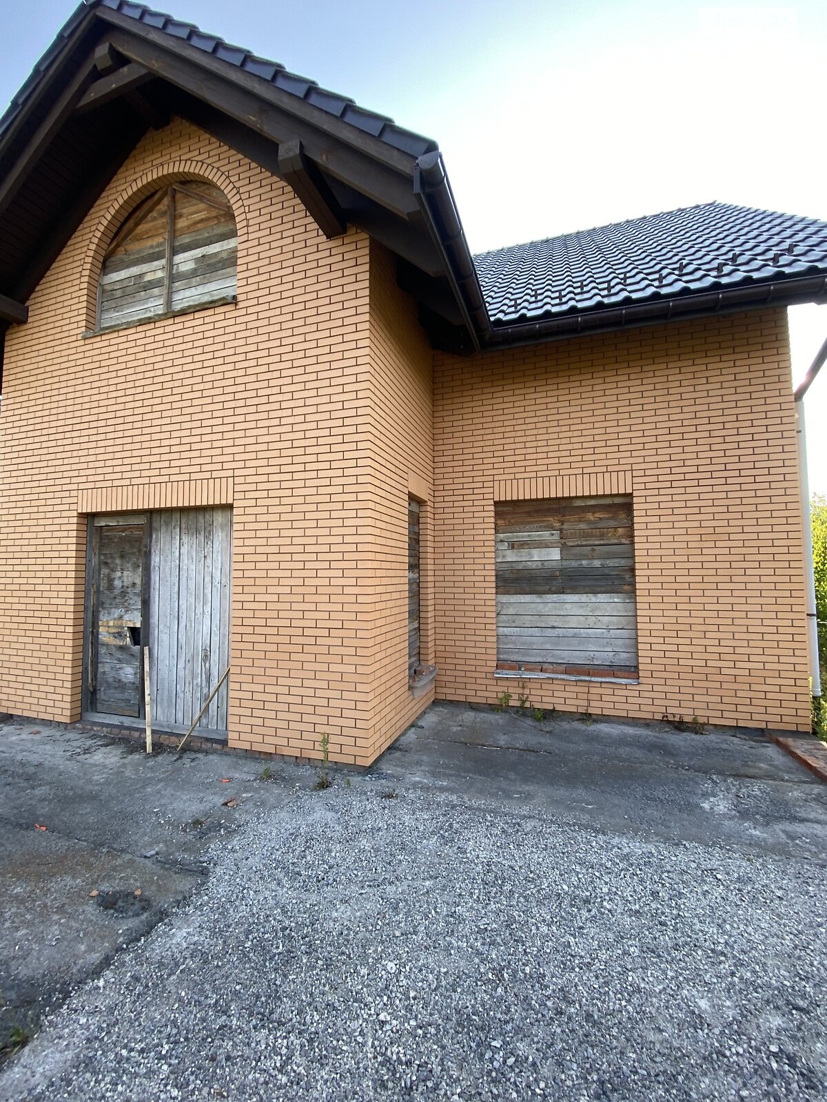 Обʼєкт нерухомості: 5 КІМ. БУДИНОК, ПЛОЩА - 178 м², ЦІНА - 150 000 $
 — HUBTRUST, Вінниця