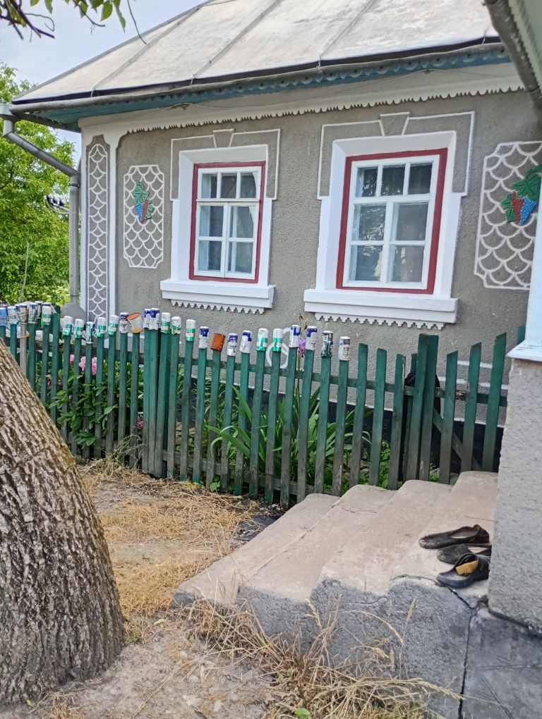 3 КІМ. БУДИНОК, ПЛОЩА - 60 м², ЦІНА - 10 000 $
