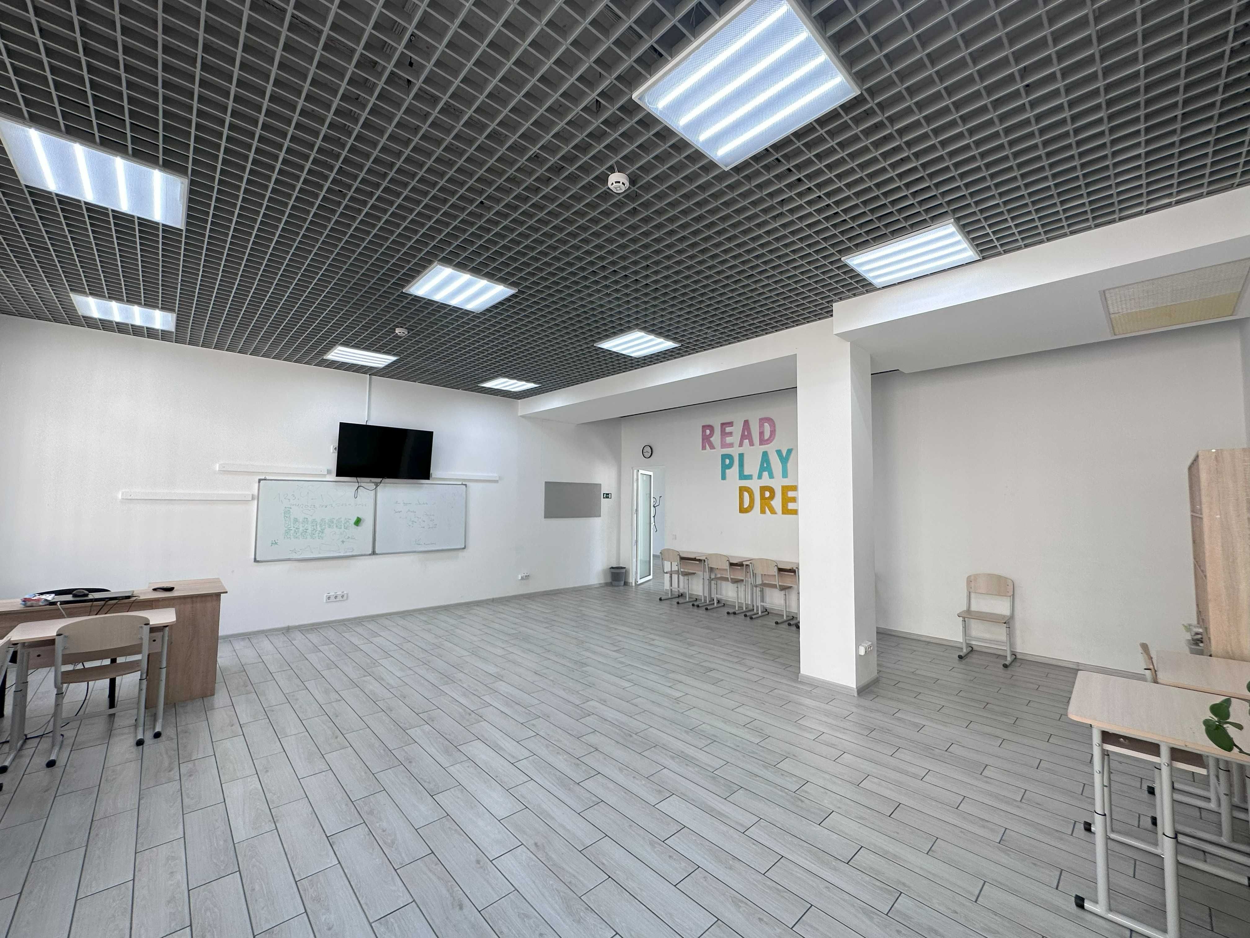 Обʼєкт нерухомості: ПЛОЩА - 230 м², ЦІНА - 2 300 $
 — HUBTRUST, Вінниця