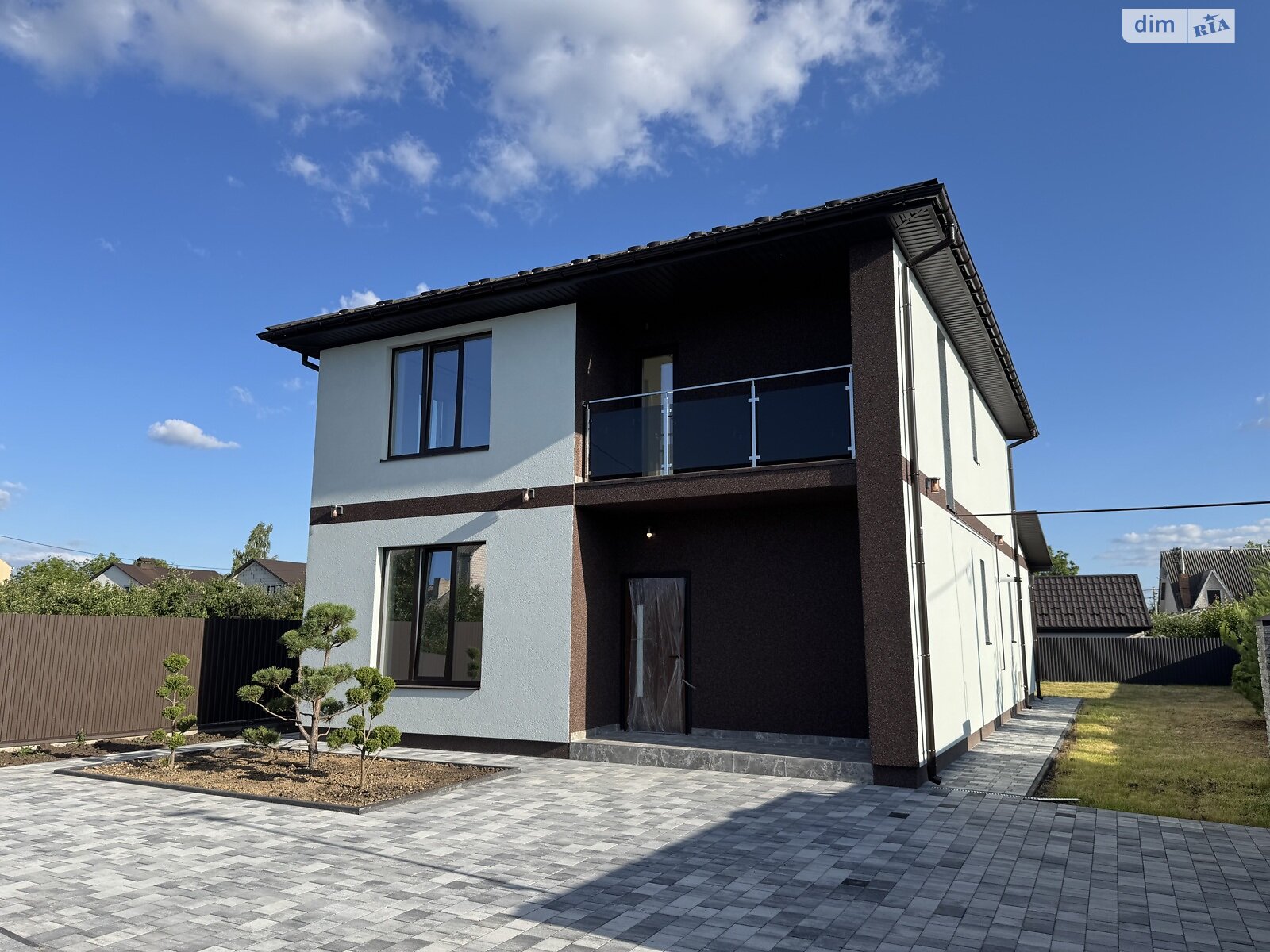 4 КІМ. БУДИНОК, ПЛОЩА - 160 м², ЦІНА - 185 000 $
, вул. Фортівська