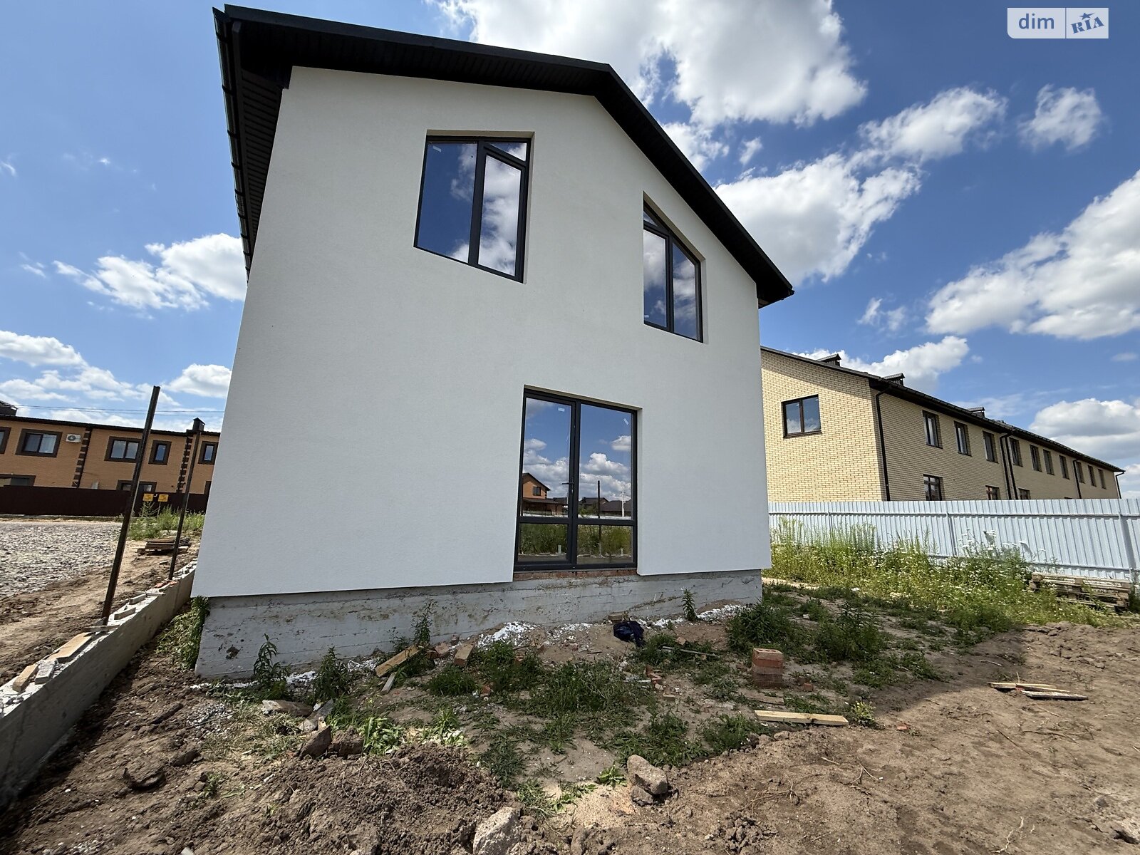 Обʼєкт нерухомості: 4 КІМ. БУДИНОК, ПЛОЩА - 125 м², ЦІНА - 115 000 $
, пров. Весняний — HUBTRUST, Вінниця