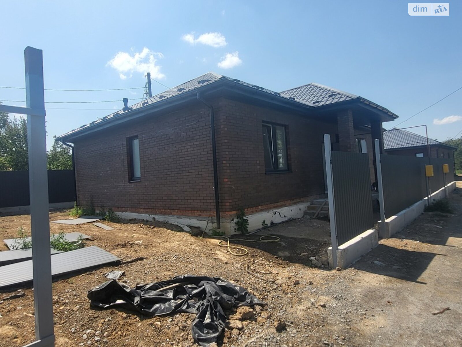 2 КІМ. БУДИНОК, ПЛОЩА - 96 м², ЦІНА - 86 000 $
, вул. Покровська(Ватутіна)