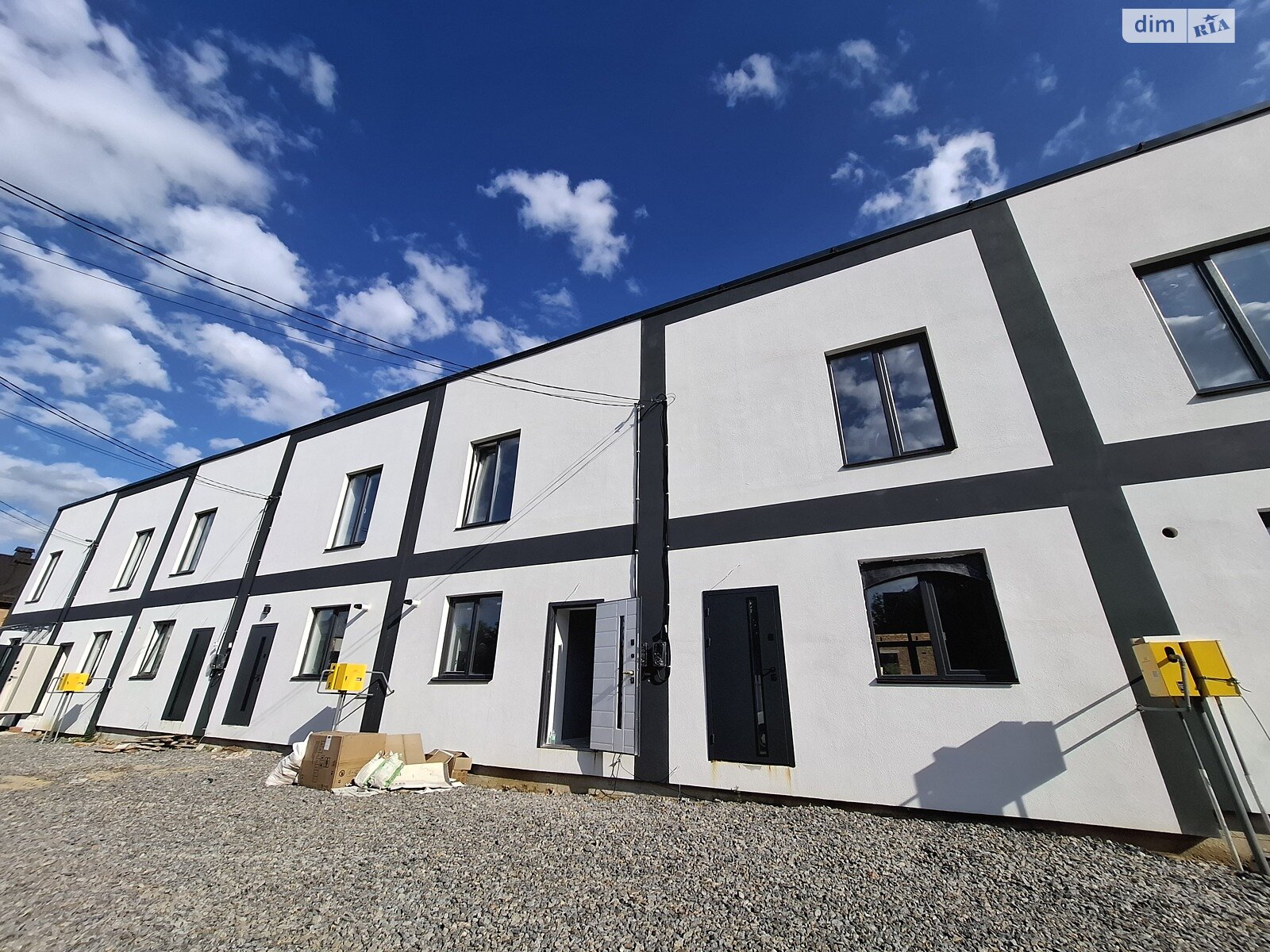 3 КІМ. ТАУНХАУС, ПЛОЩА - 80 м², ЦІНА - 74 000 $
