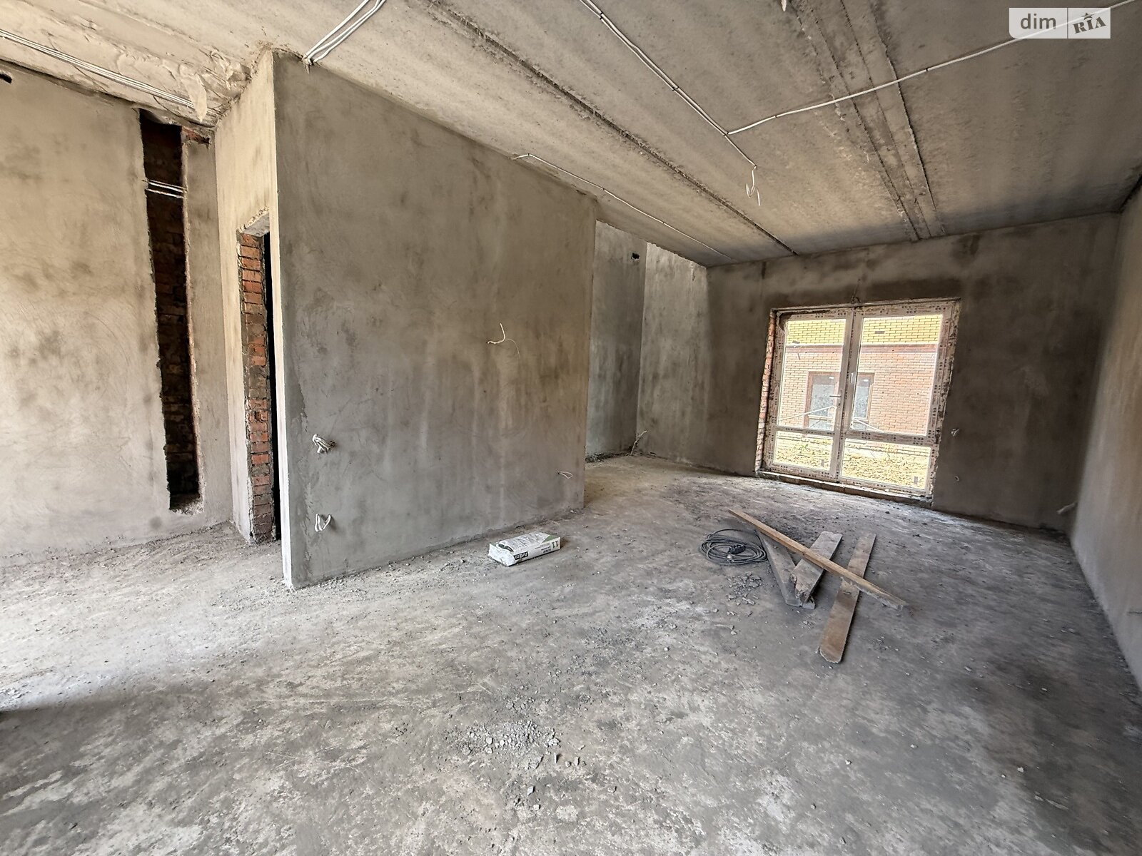 Обʼєкт нерухомості: 2 КІМ. ТАУНХАУС, ПЛОЩА - 75 м², ЦІНА - 54 000 $
, пров. Світлий — HUBTRUST, Вінниця