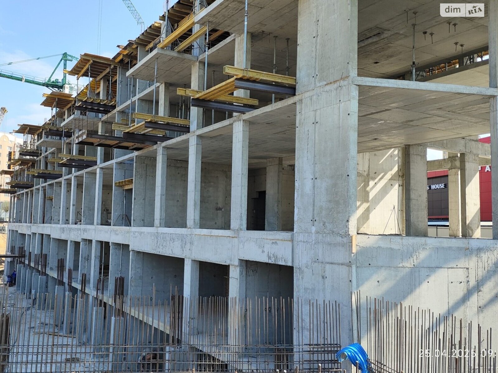 Обʼєкт нерухомості: ПЛОЩА - 48.43 м², ЦІНА - 173 170 $
, вул. Келецька — HUBTRUST, Вінниця