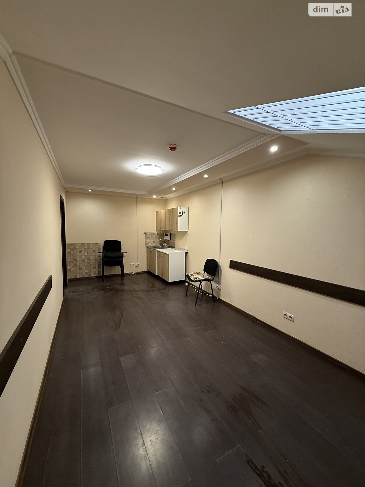 Обʼєкт нерухомості: ПЛОЩА - 50 м², ЦІНА - 7 500 $
, вул. Академіка Янгеля — HUBTRUST, Вінниця