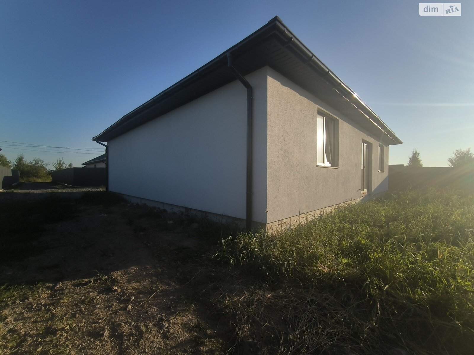 Обʼєкт нерухомості: 3 КІМ. БУДИНОК, ПЛОЩА - 95 м², ЦІНА - 75 000 $
, вул. Мирна — HUBTRUST, Вінниця