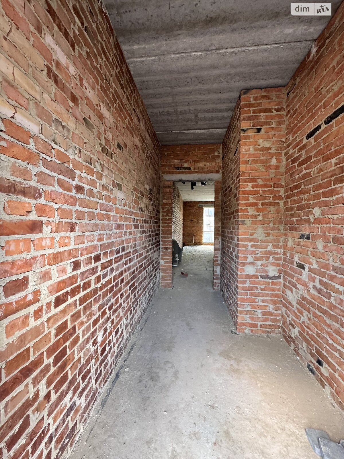 Обʼєкт нерухомості: 3 КІМ. ТАУНХАУС, ПЛОЩА - 115 м², ЦІНА - 68 000 $
, вул. Мирна — HUBTRUST, Вінниця