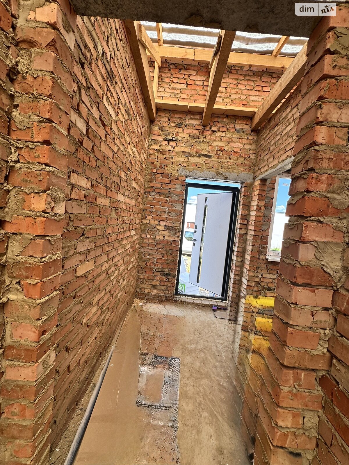Обʼєкт нерухомості: 2 КІМ. ТАУНХАУС, ПЛОЩА - 85 м², ЦІНА - 41 000 $
, вул. Садова — HUBTRUST, Вінниця