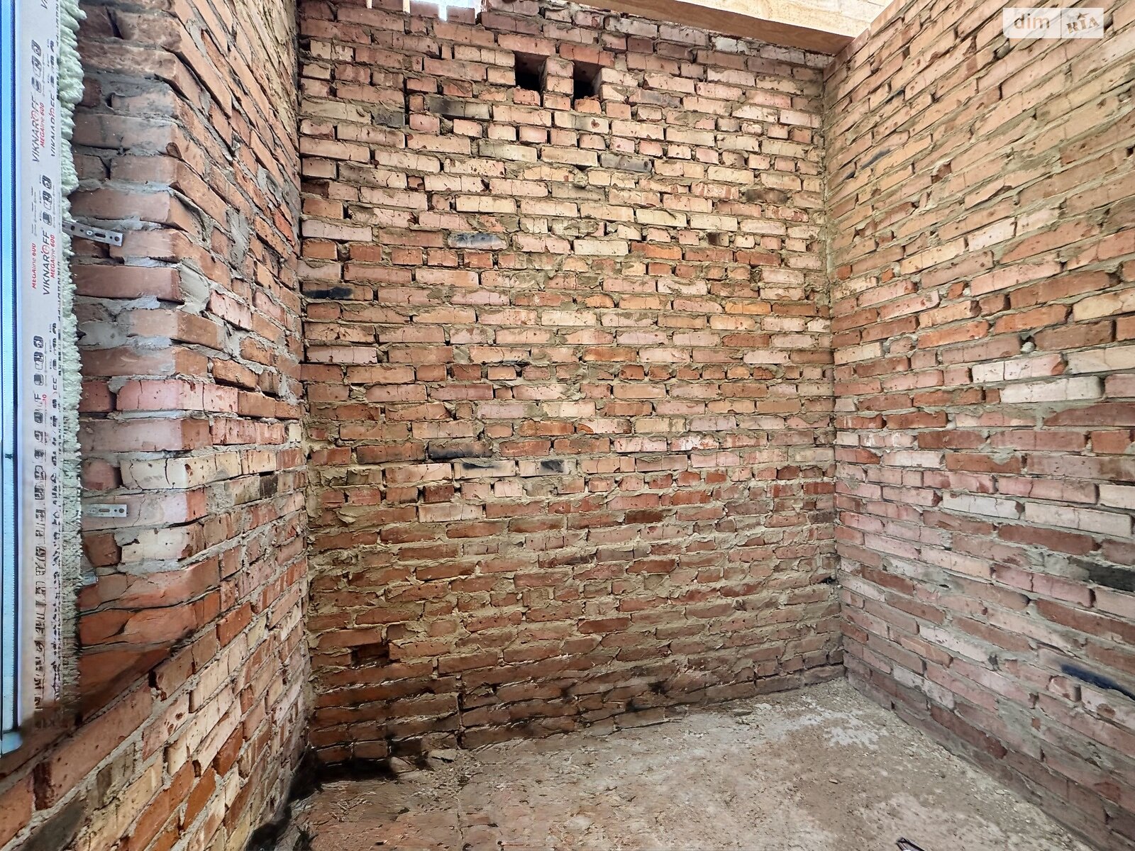 Обʼєкт нерухомості: 2 КІМ. ТАУНХАУС, ПЛОЩА - 85 м², ЦІНА - 41 000 $
, вул. Садова — HUBTRUST, Вінниця