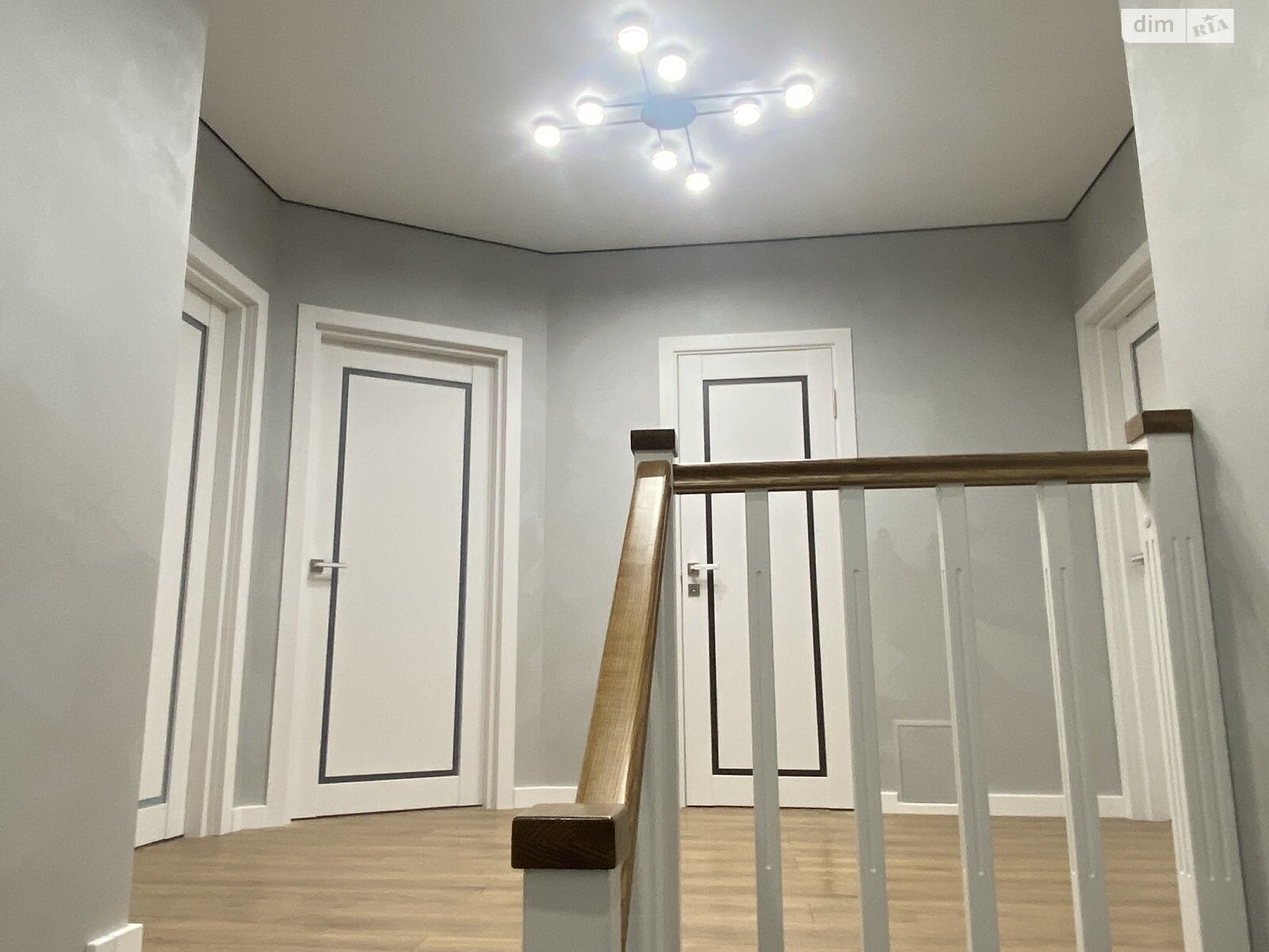4 КІМ. ТАУНХАУС, ПЛОЩА - 135 м², ЦІНА - 162 000 $
, вул. Гоголя